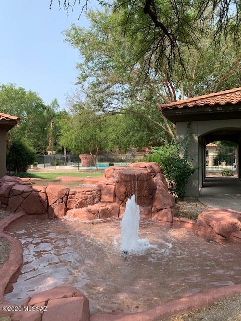 5751 N Kolb Road Unit: 21104