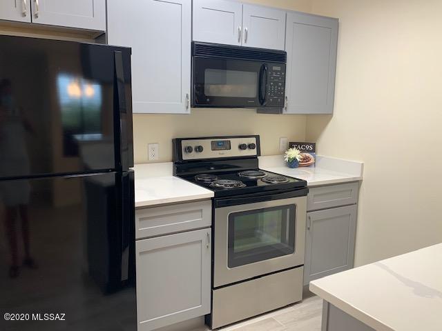 5751 N Kolb Road Unit: 21104