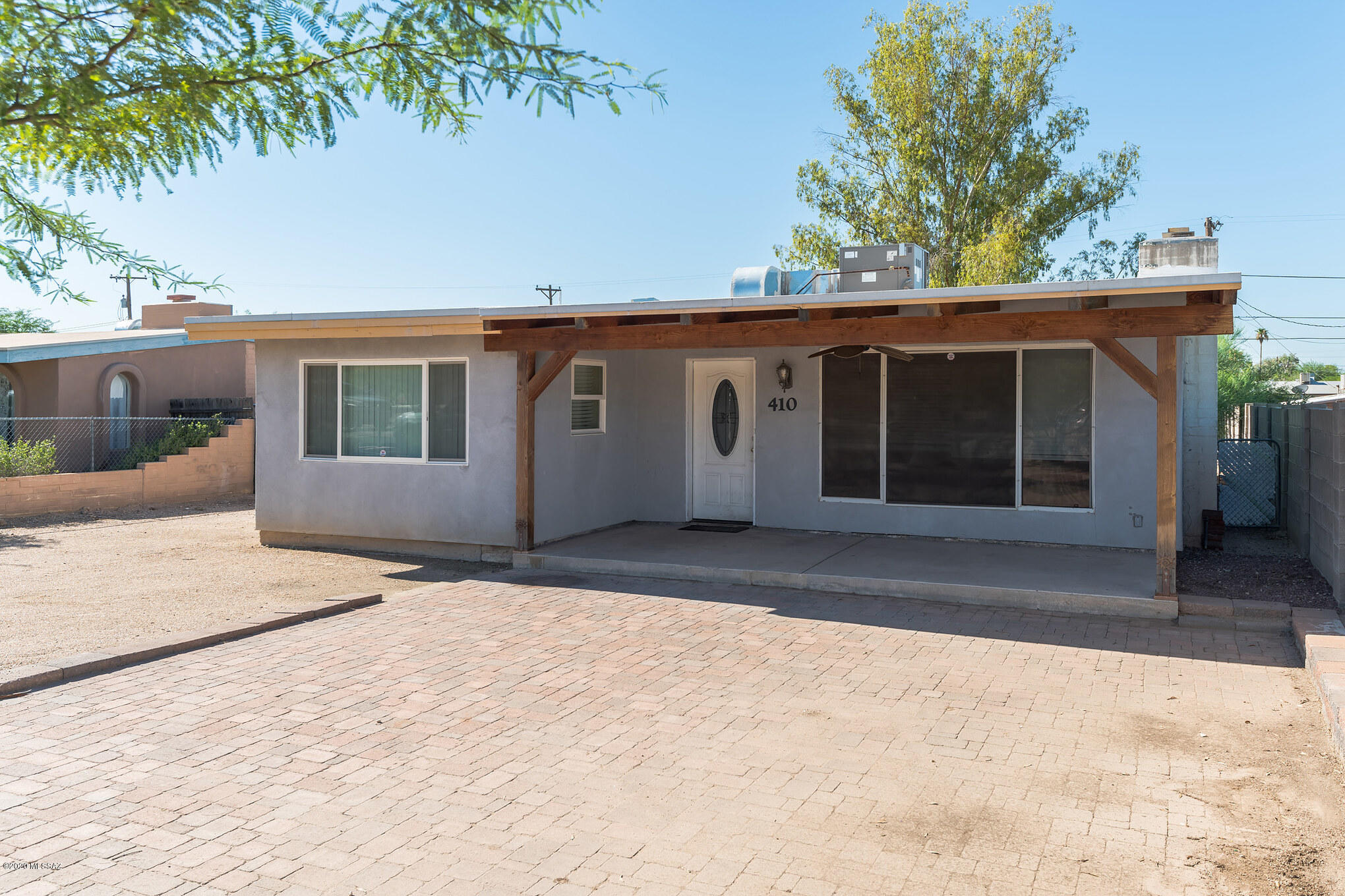 410 E Waverly Street