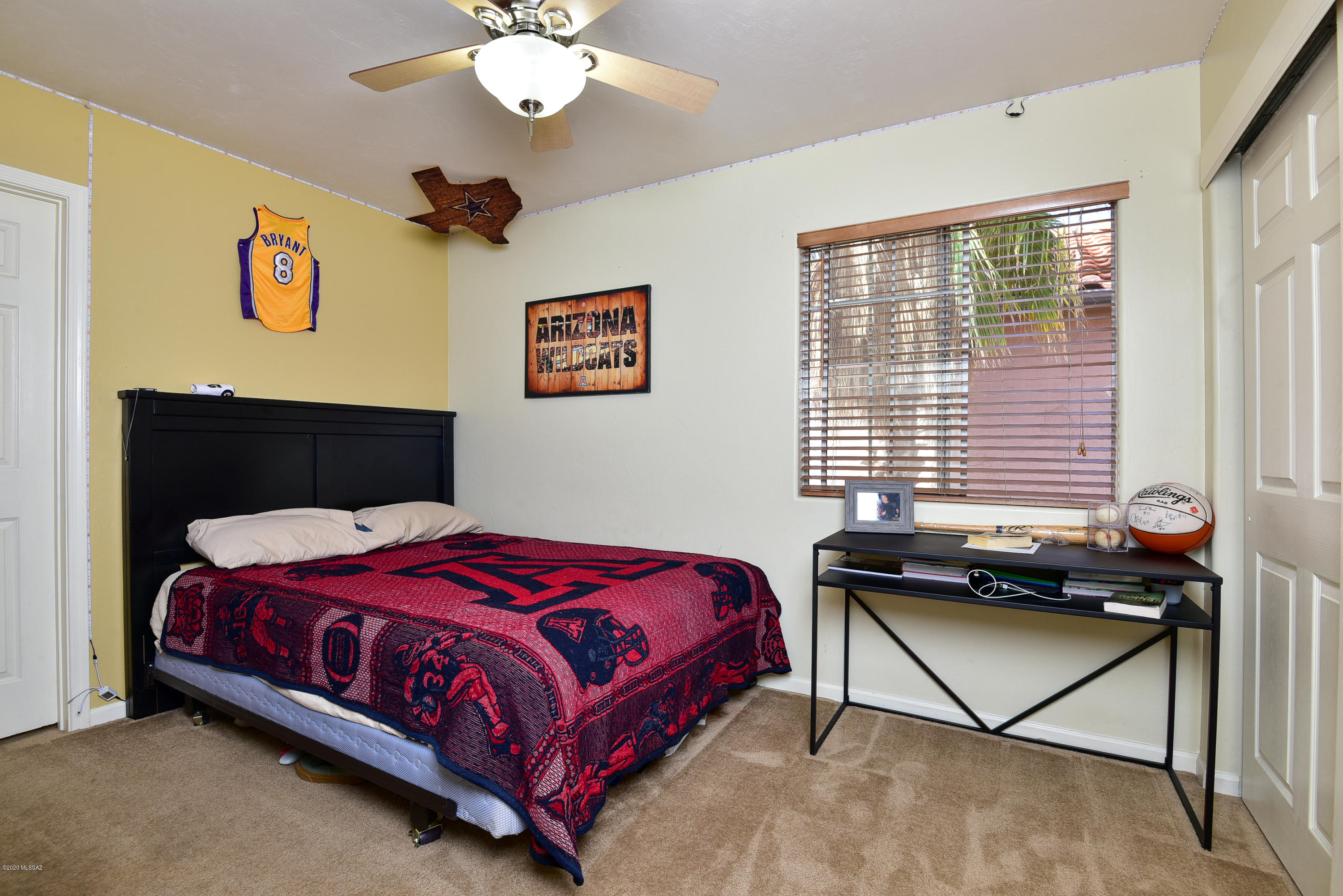 5360 N Entrada De Sabino