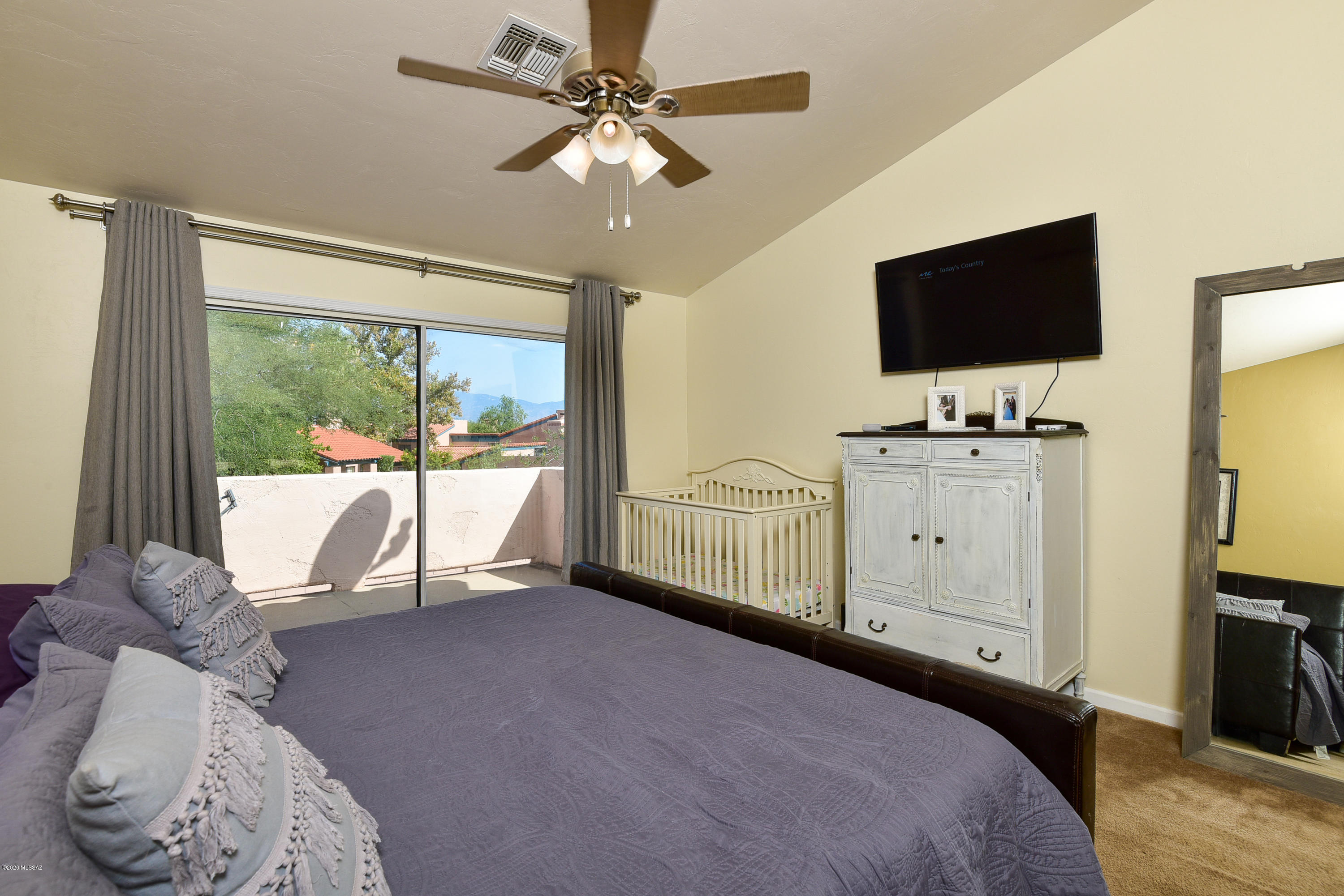 5360 N Entrada De Sabino