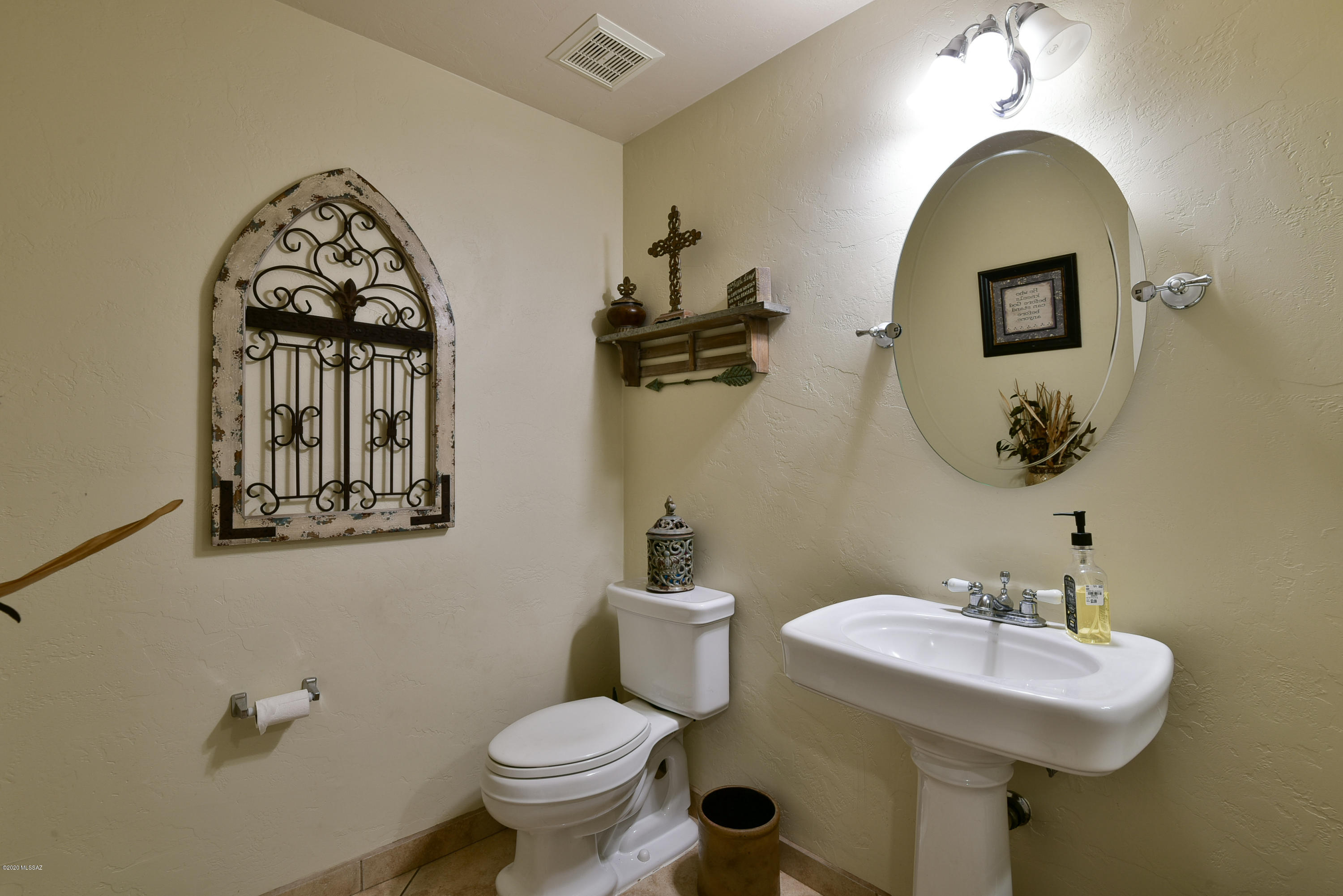 5360 N Entrada De Sabino