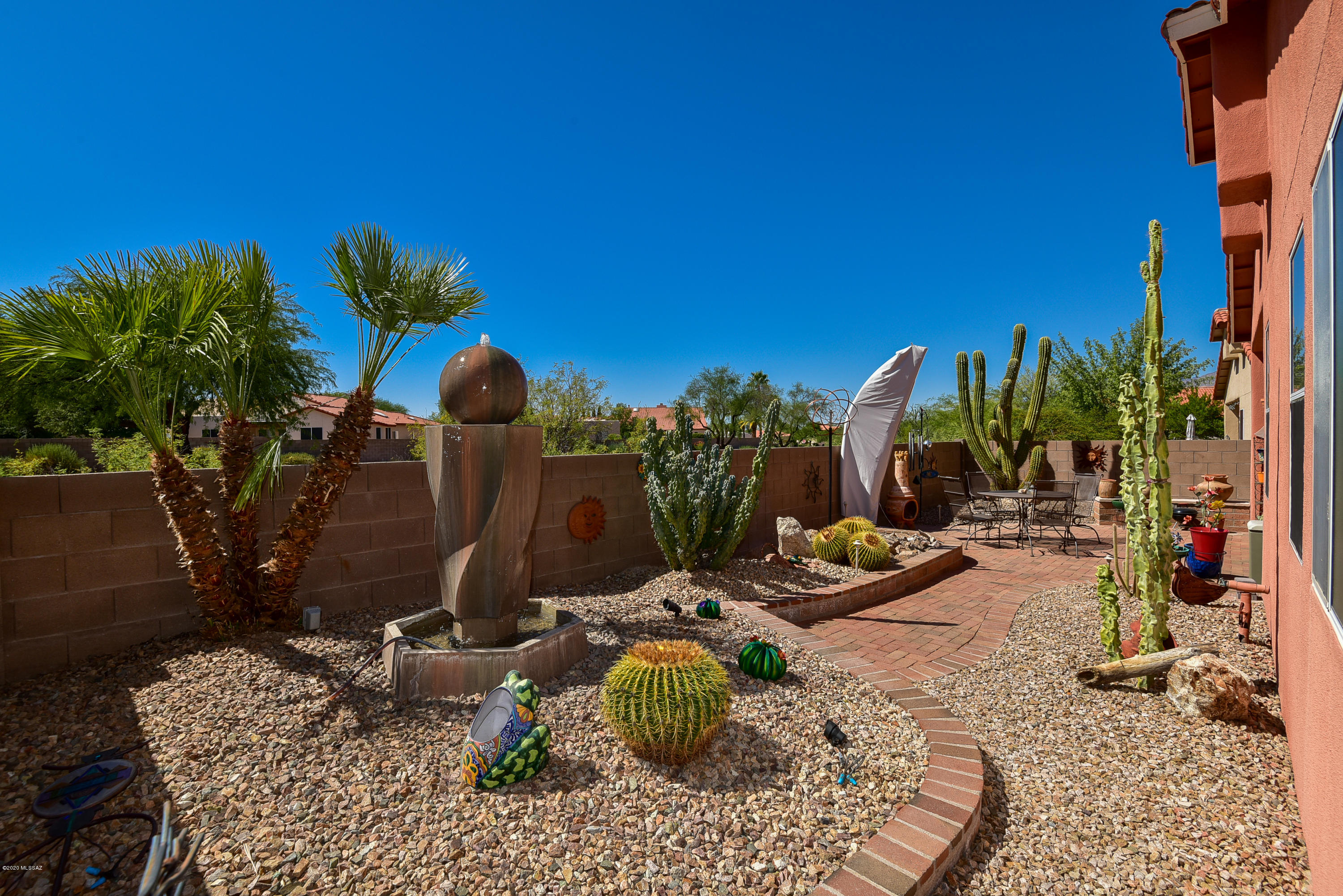 1923 N Wild Hyacinth Drive