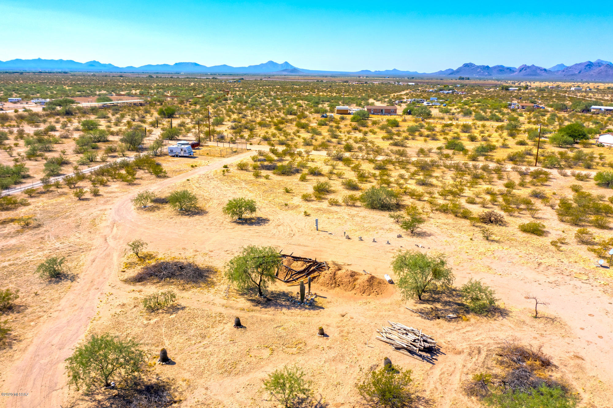 16045 W Orange Grove Road