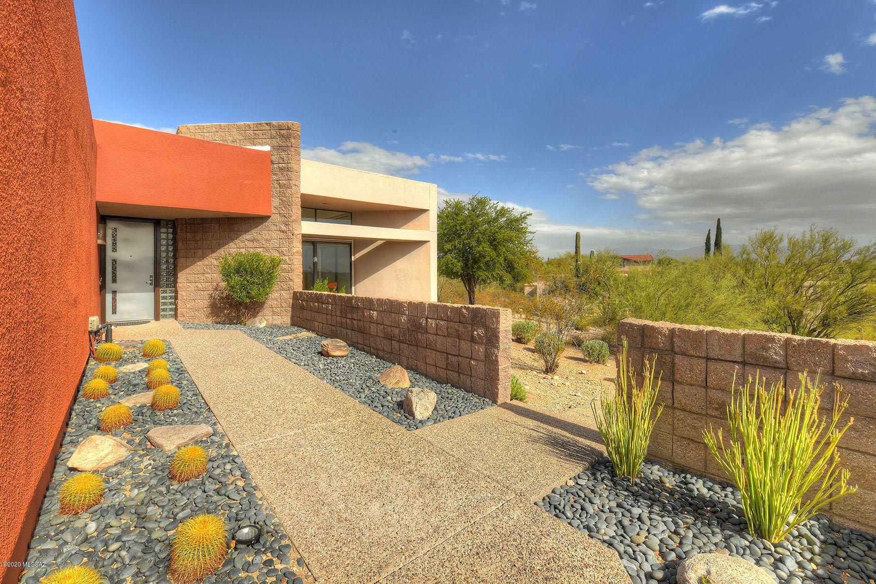 3620 N Calle Agua Verde