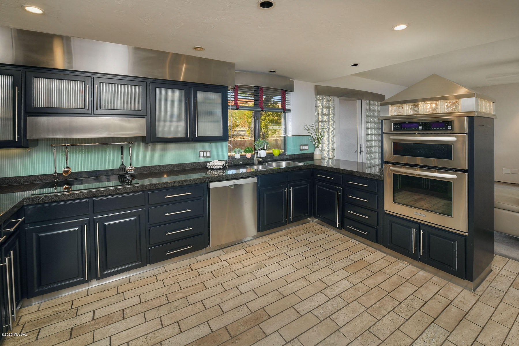 3620 N Calle Agua Verde