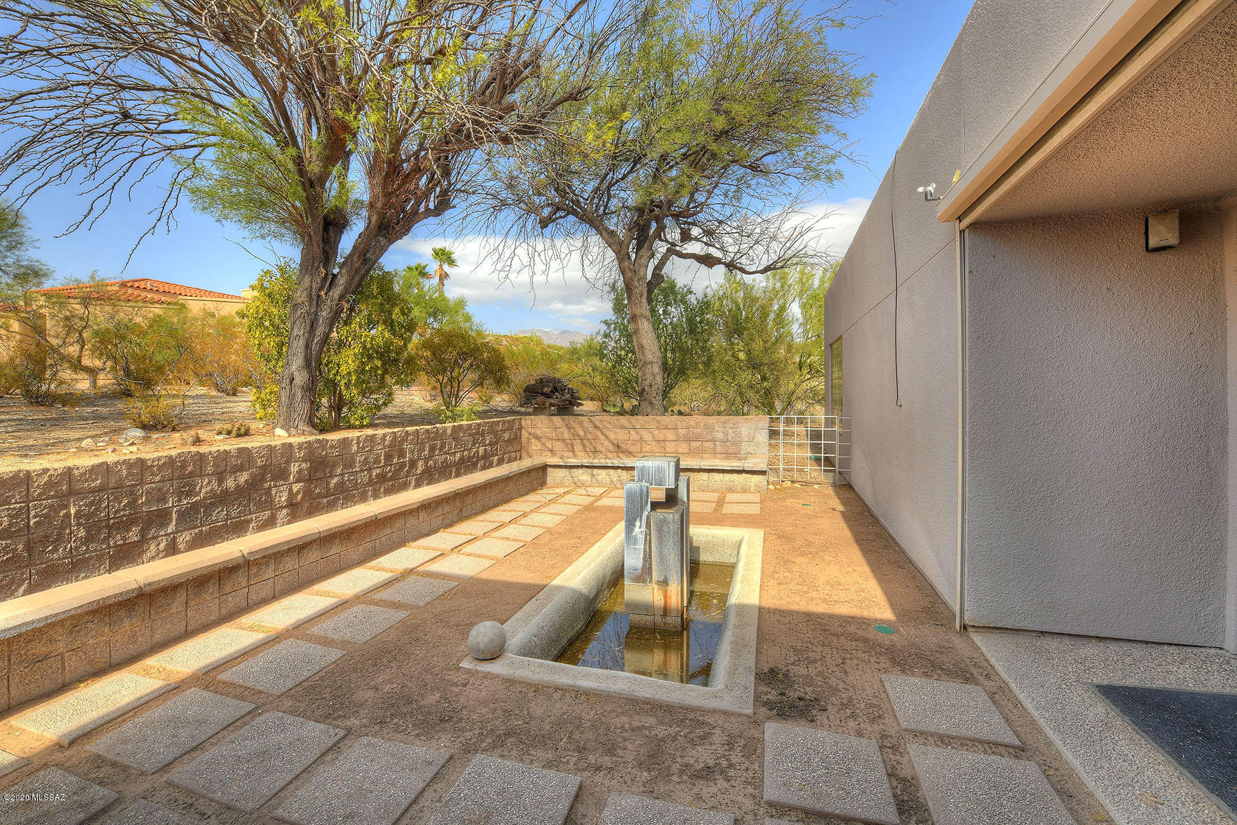 3620 N Calle Agua Verde