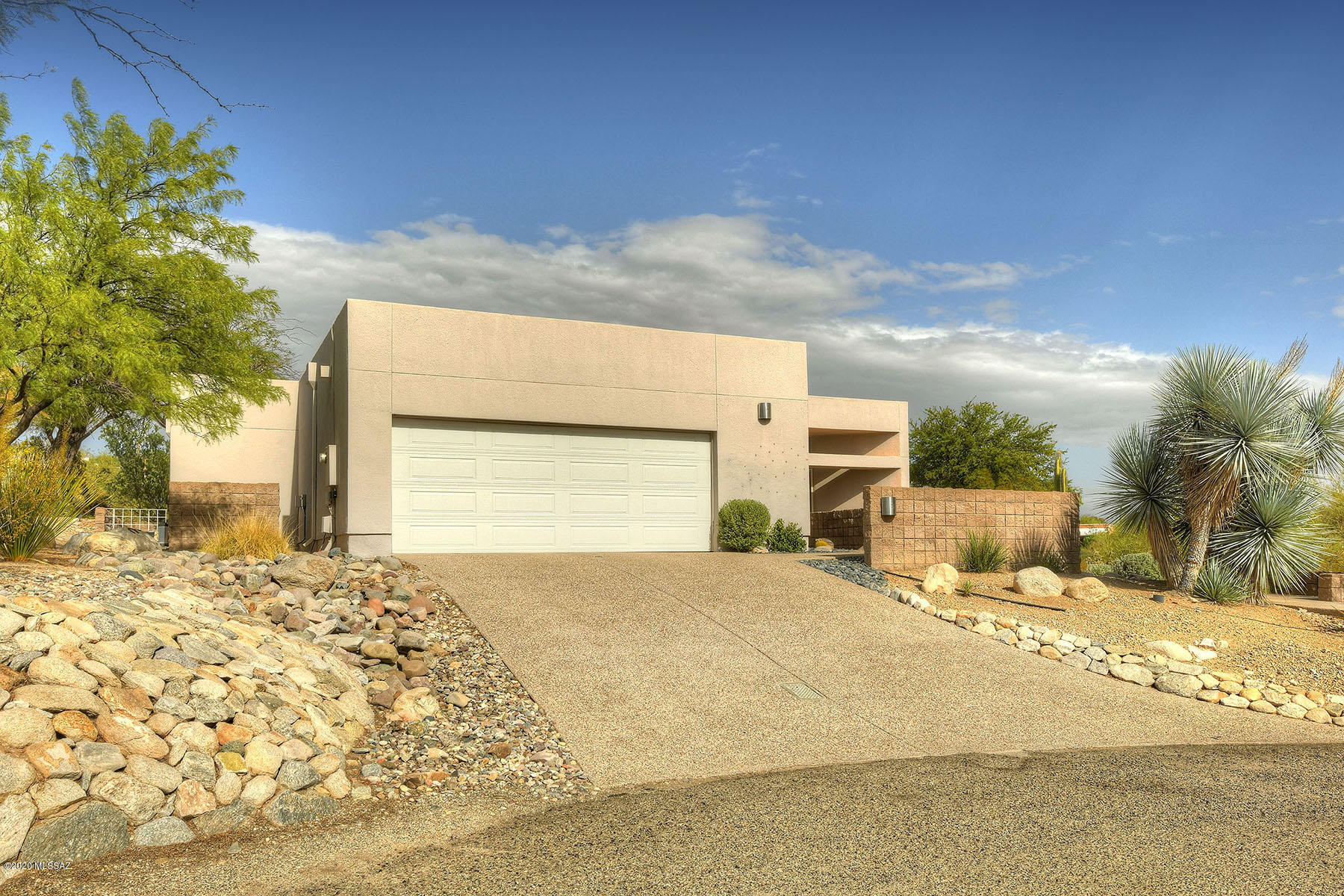 3620 N Calle Agua Verde