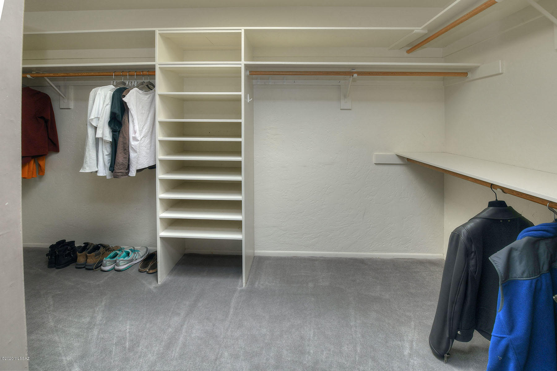 3620 N Calle Agua Verde