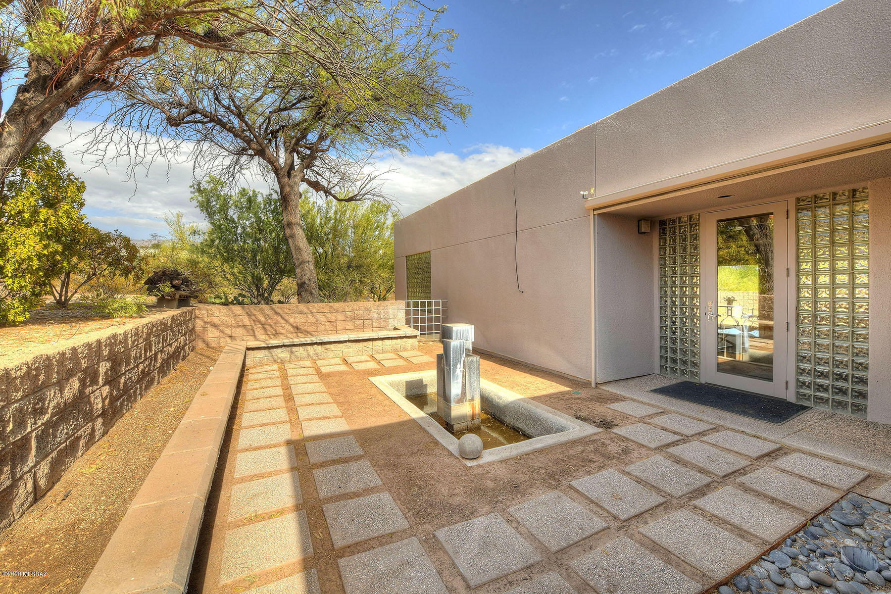 3620 N Calle Agua Verde