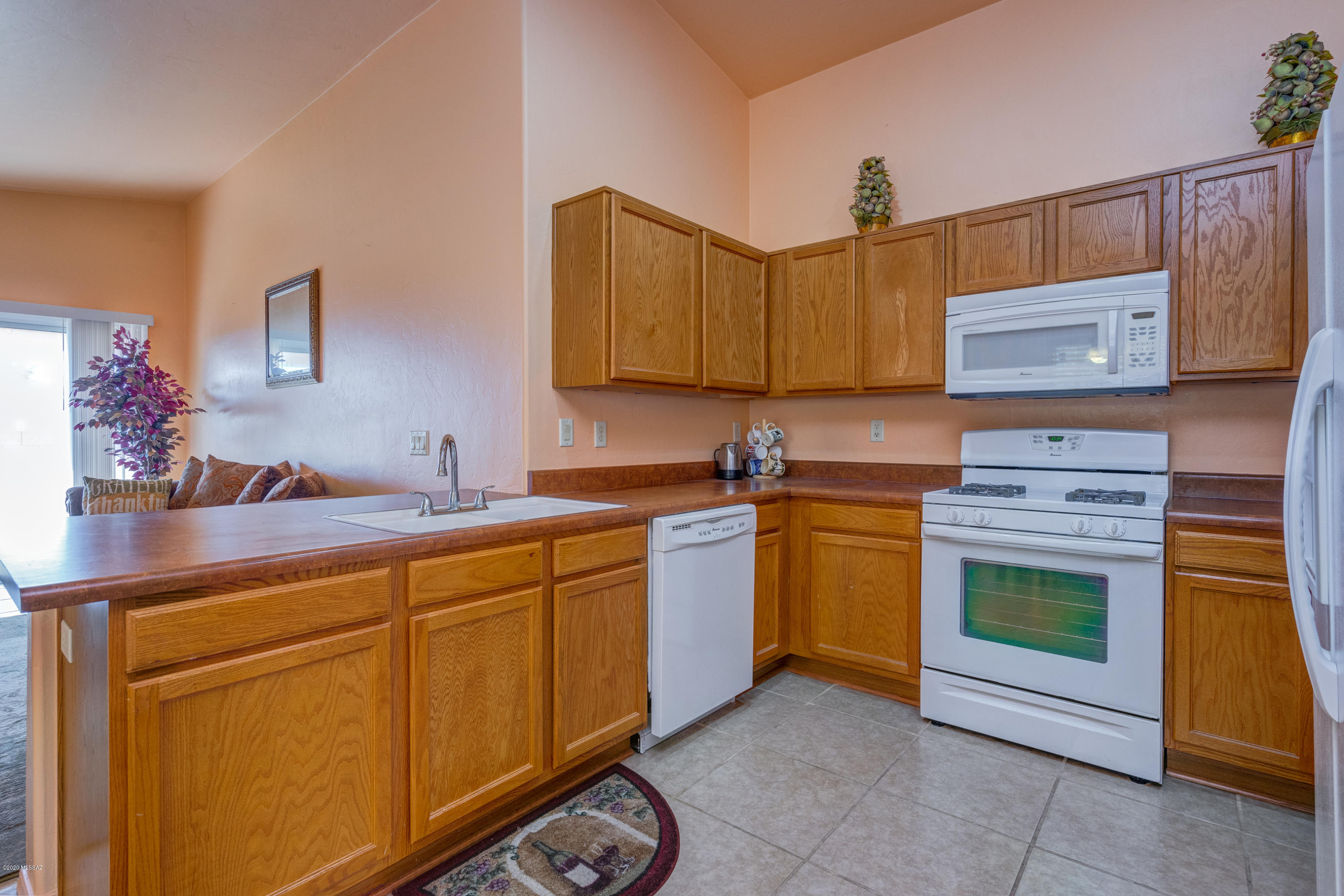 60 E Yucca Cove Place