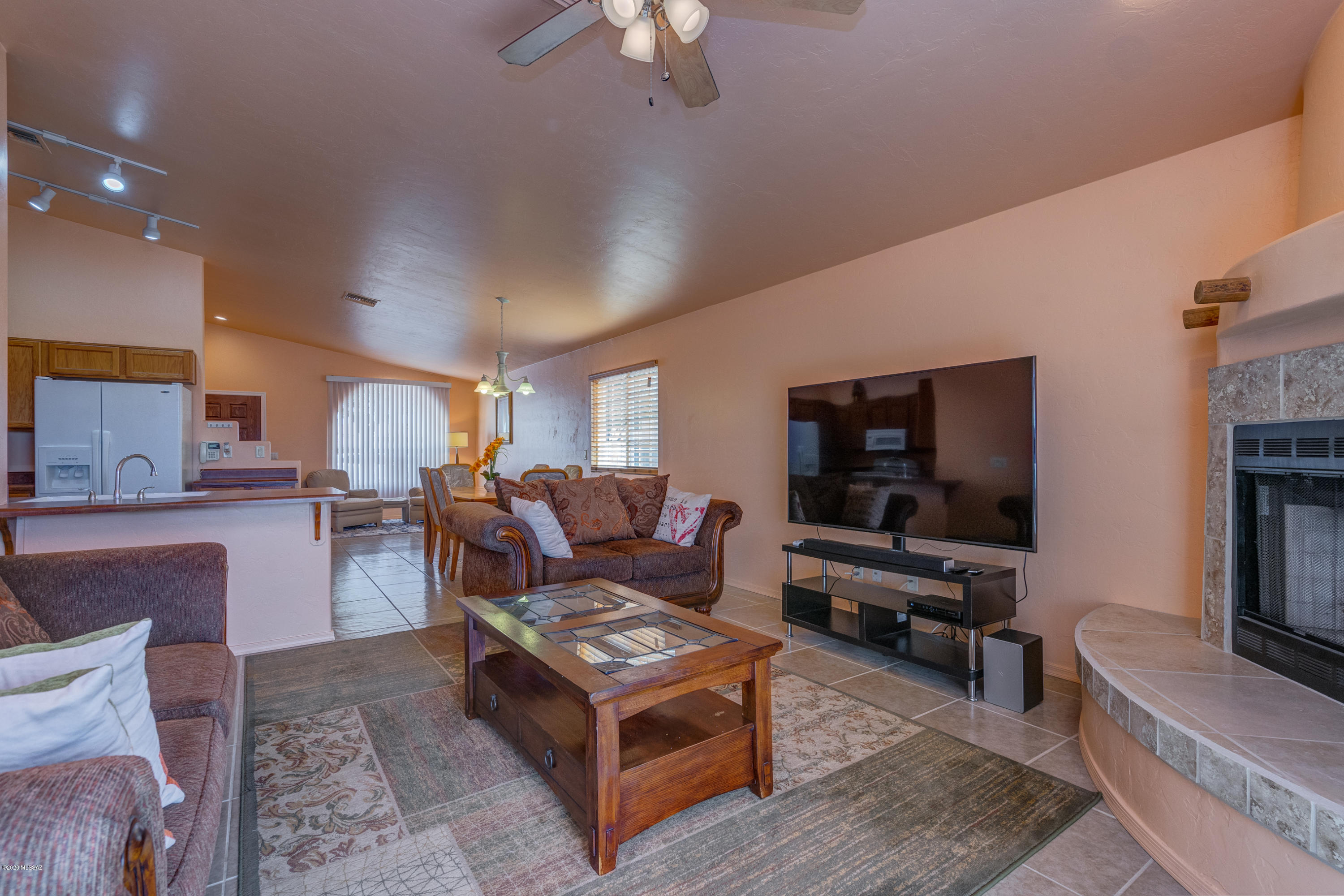 60 E Yucca Cove Place