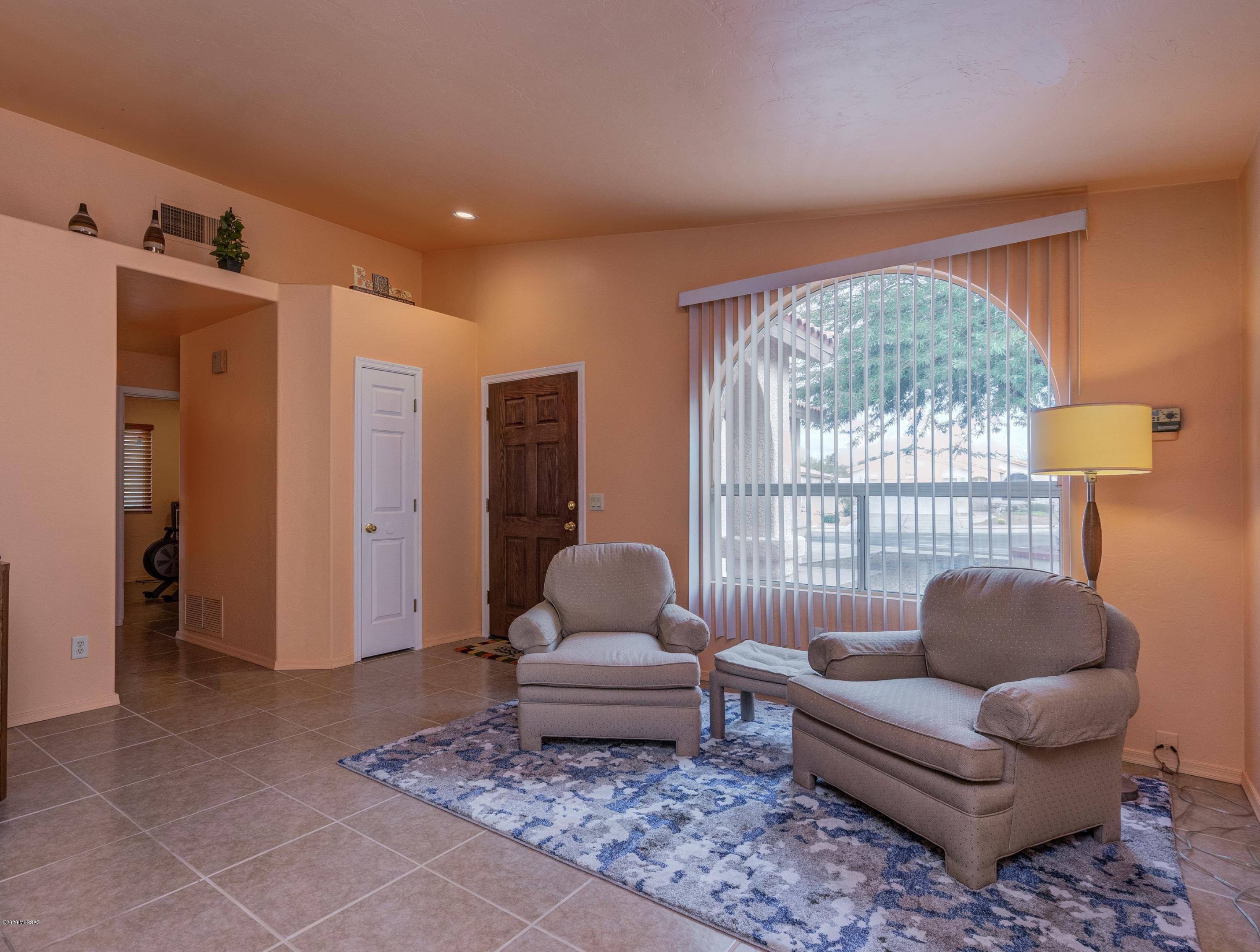 60 E Yucca Cove Place