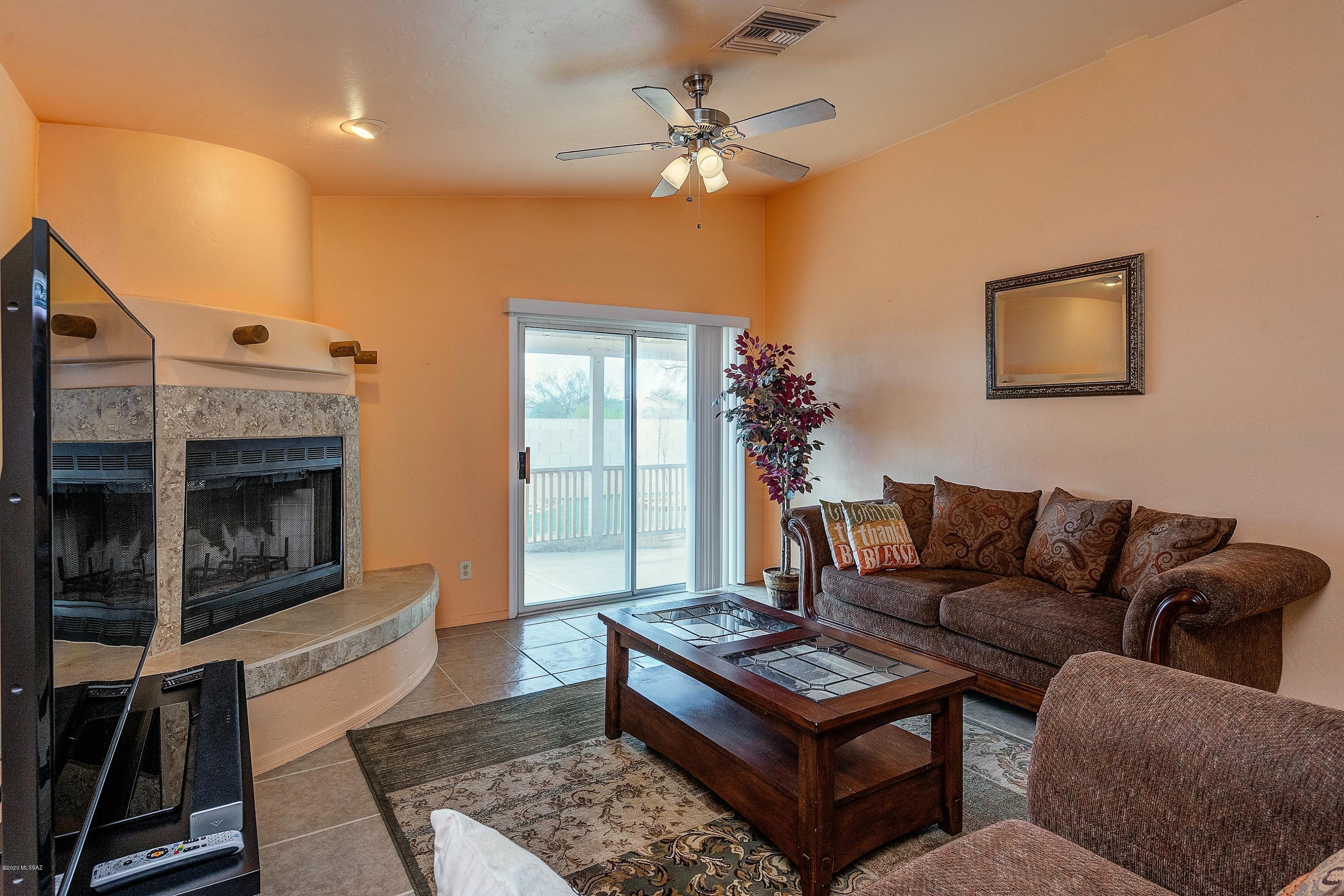 60 E Yucca Cove Place