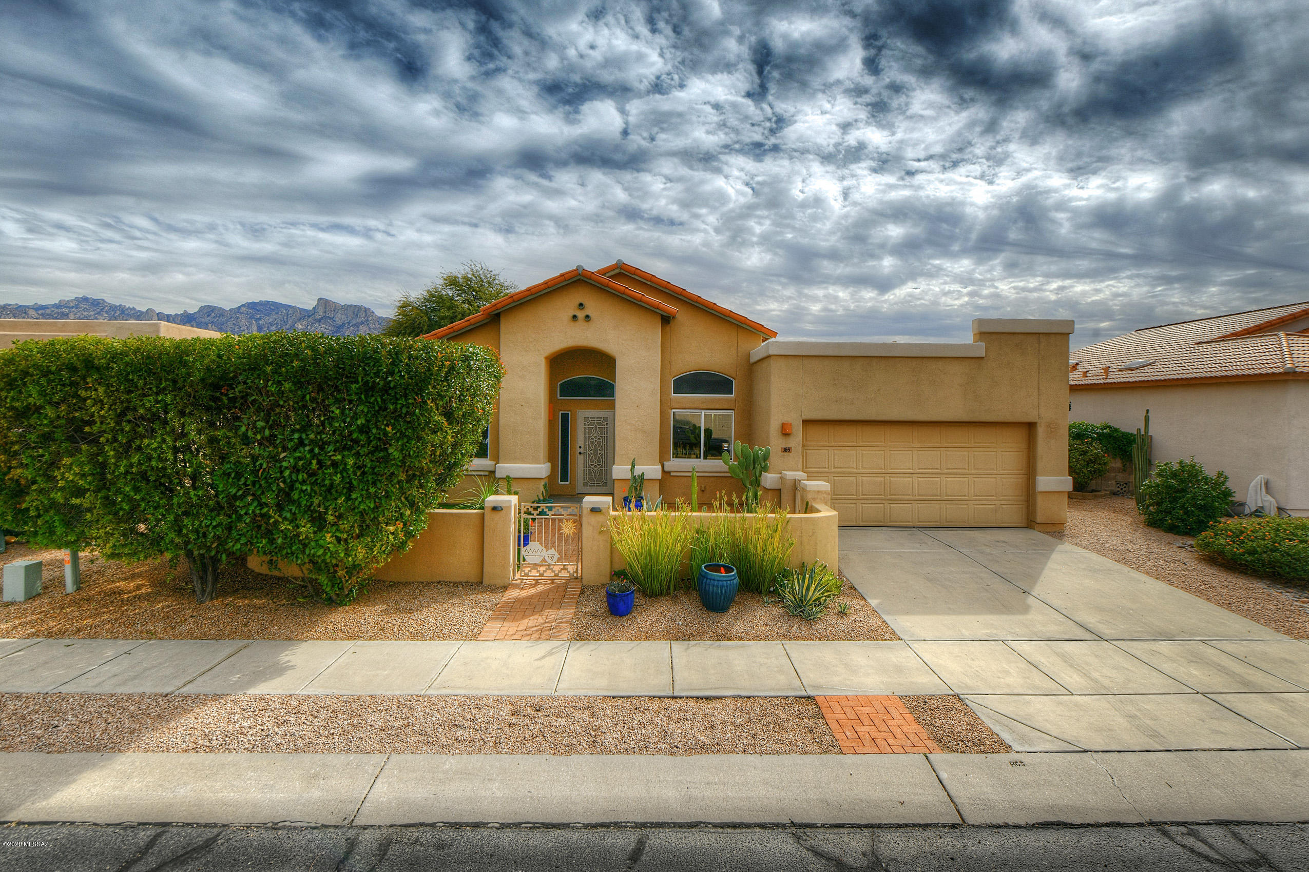 365 W Spearhead Road