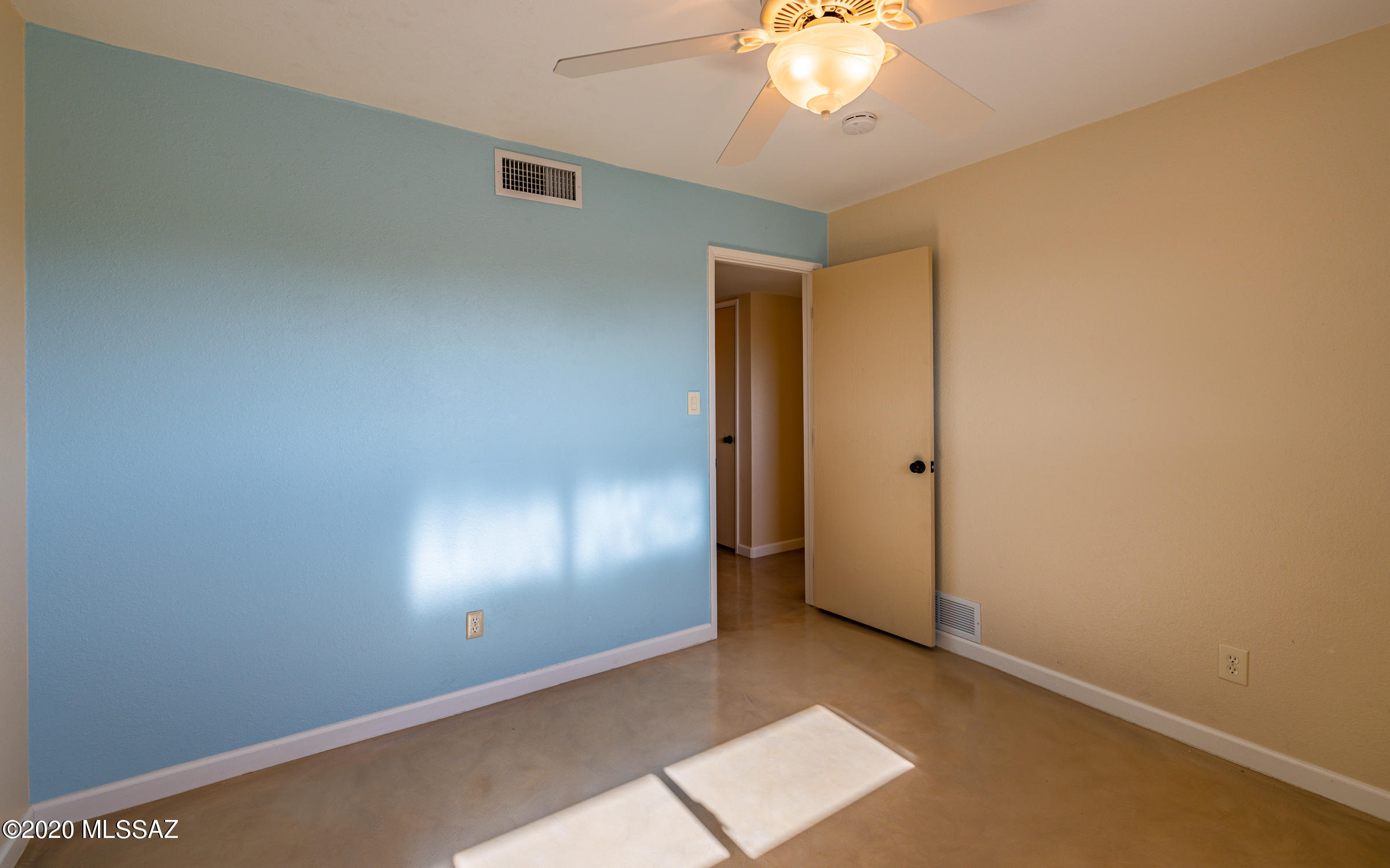 4525 N Banyon Tree Drive