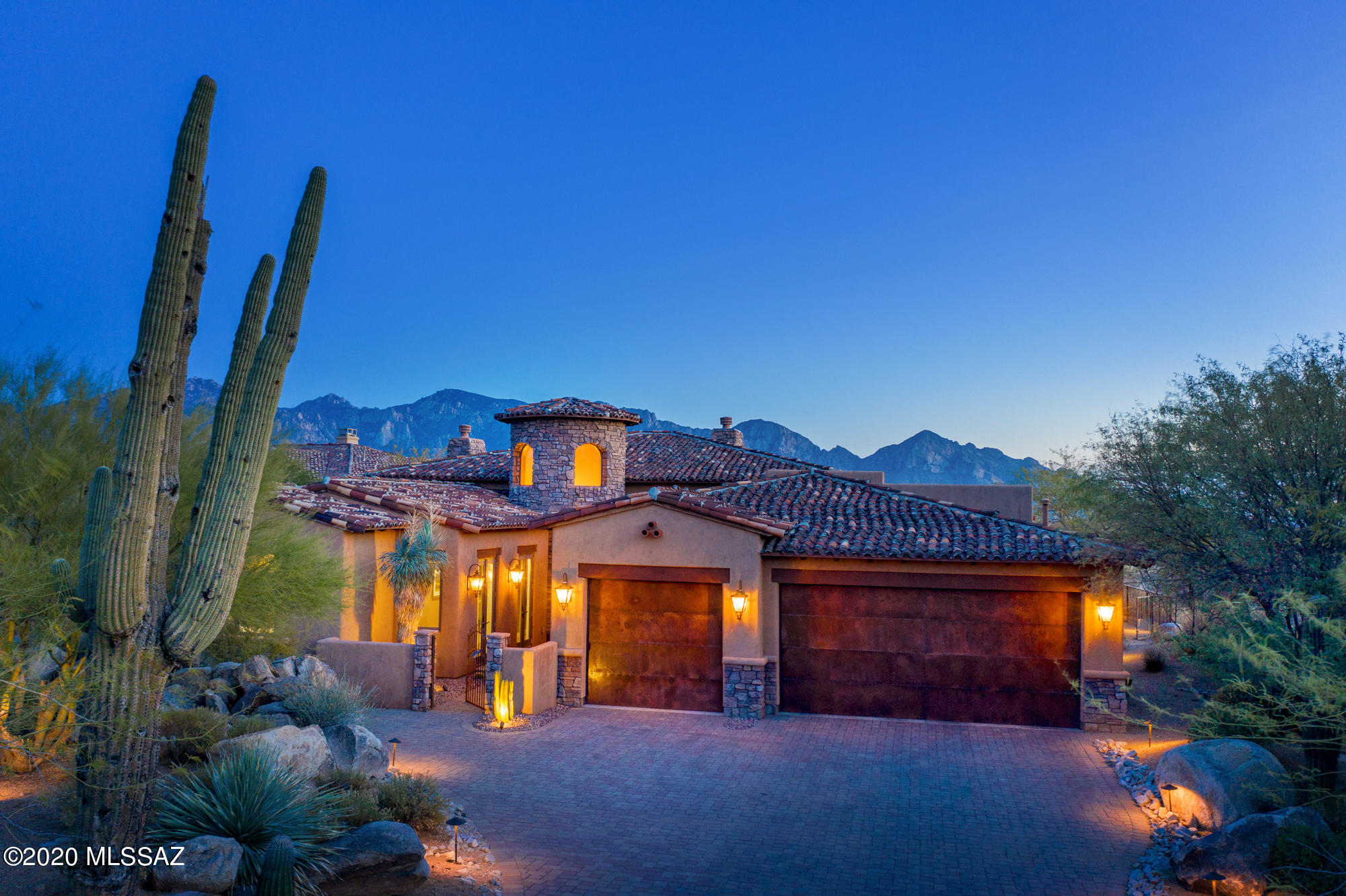 13941 N Stone Gate Place