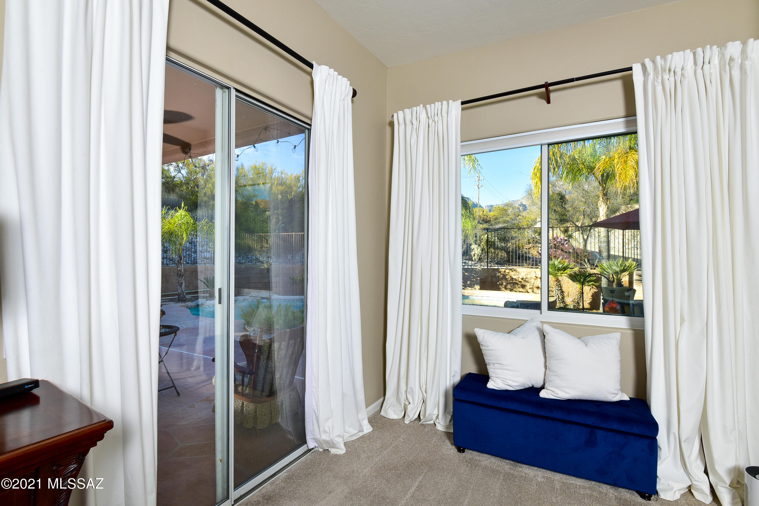 5719 N Placita Deleite