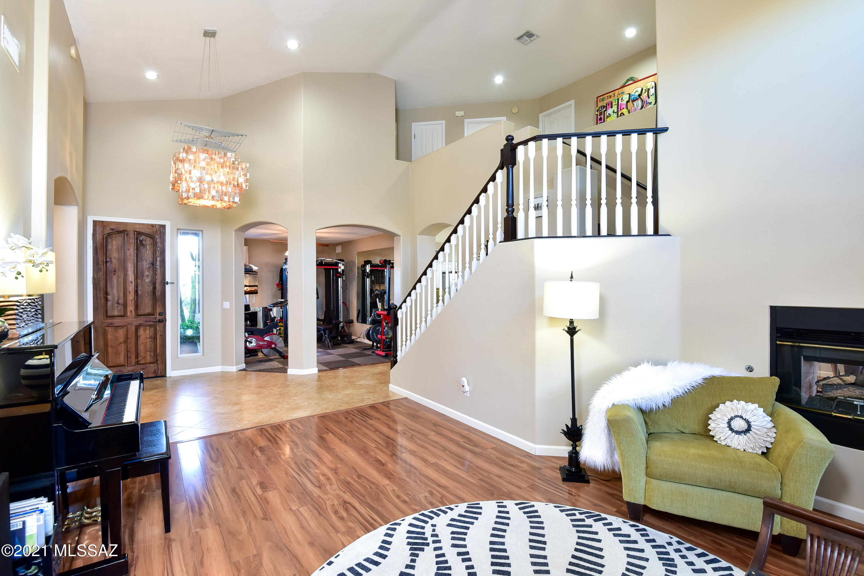 5719 N Placita Deleite