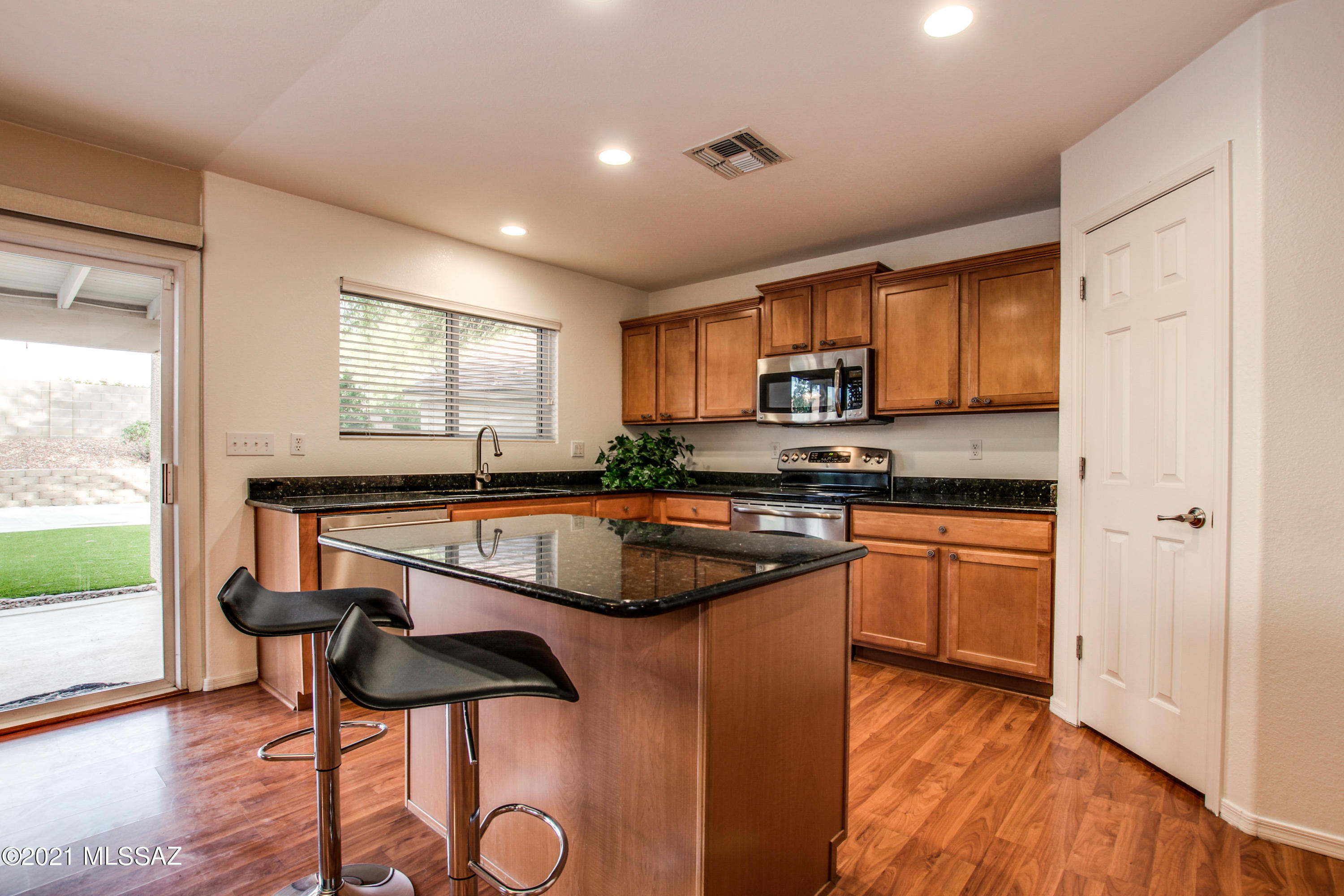 13168 N Tanner Robert Drive