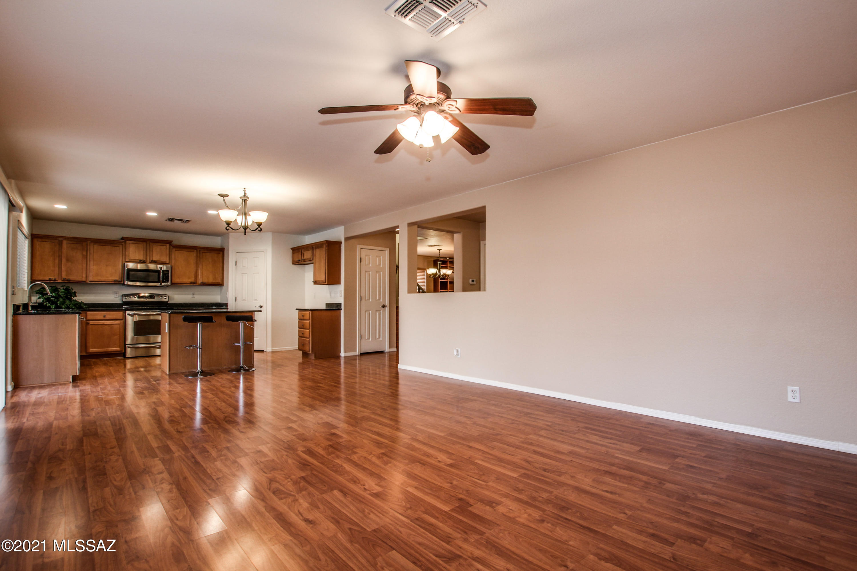 13168 N Tanner Robert Drive