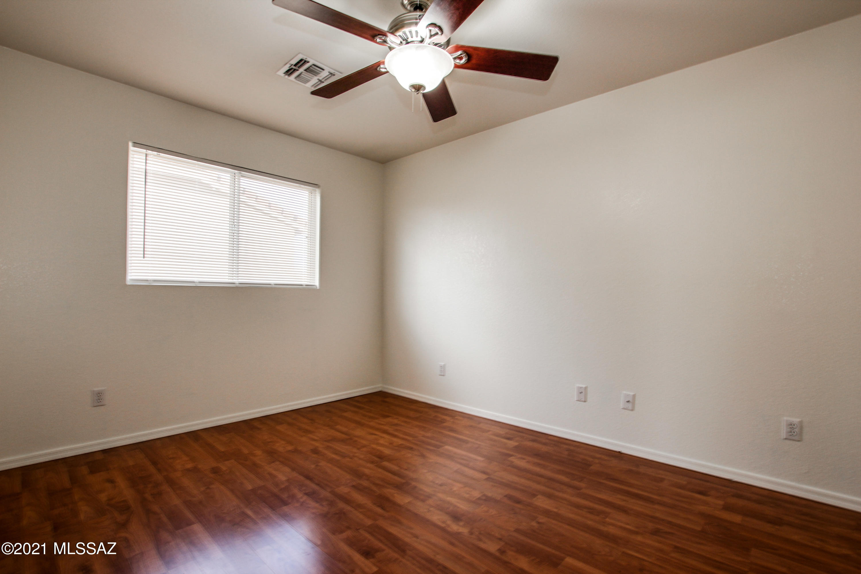 13168 N Tanner Robert Drive