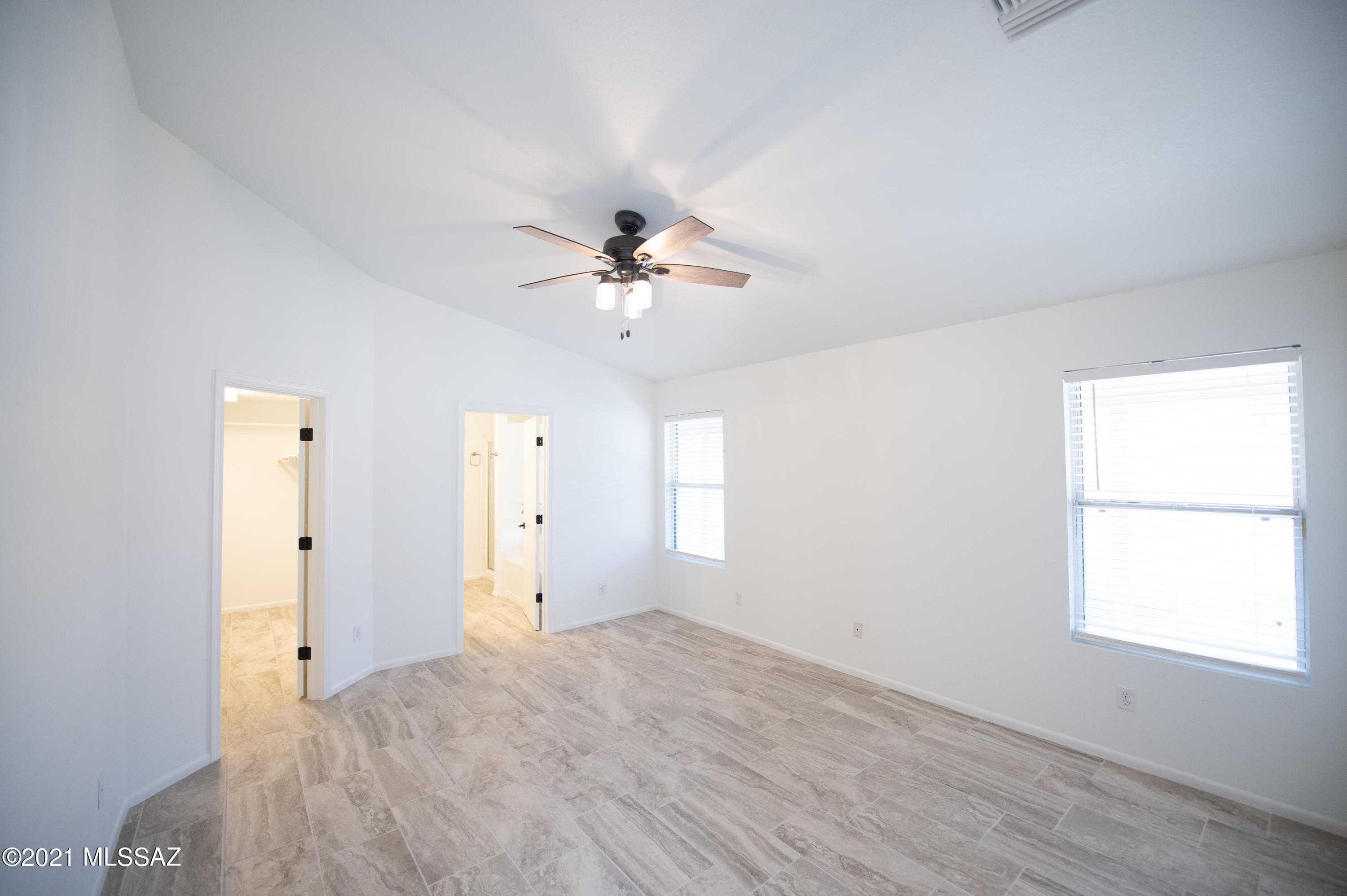 9229 E Muleshoe Street