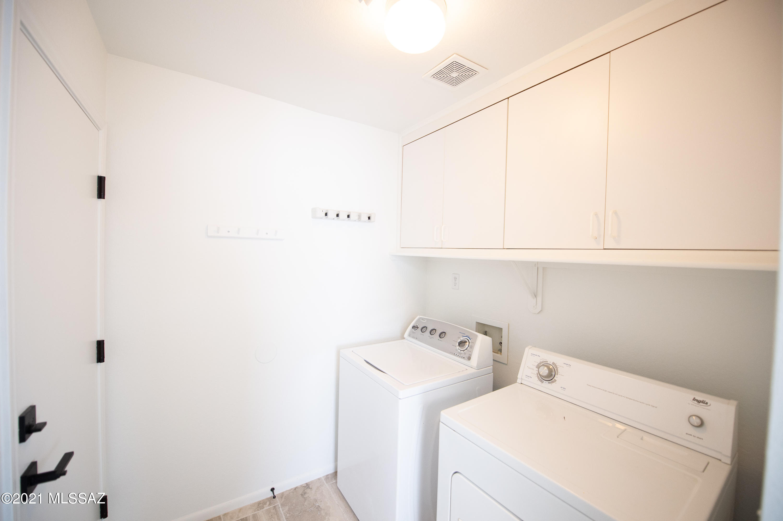 9229 E Muleshoe Street