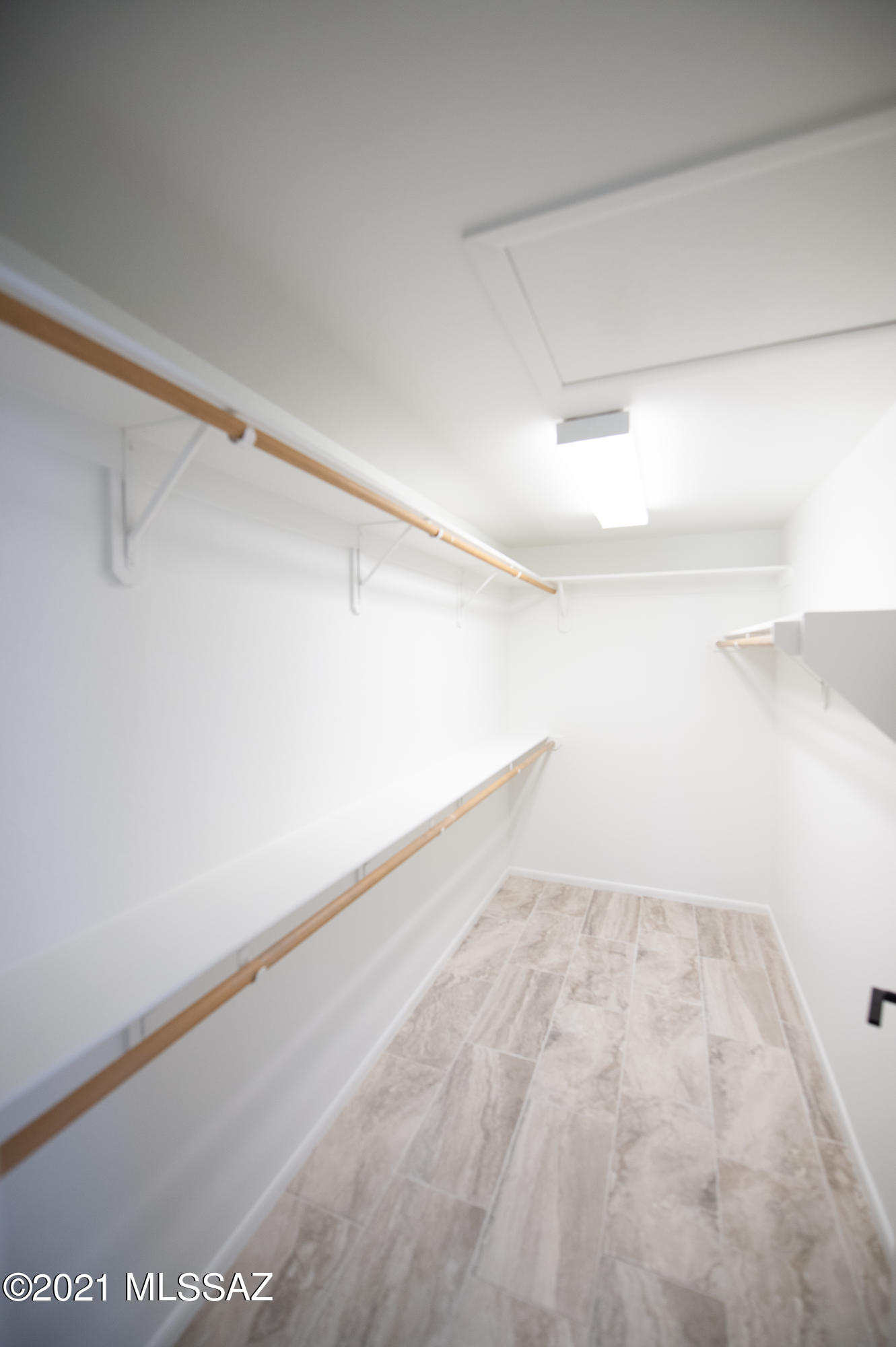 9229 E Muleshoe Street