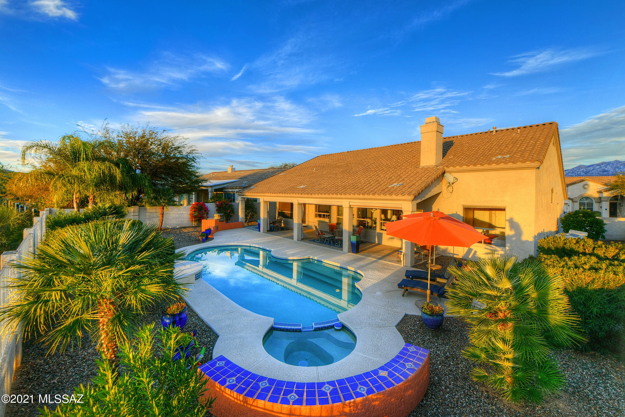 13113 N Woodburne Avenue