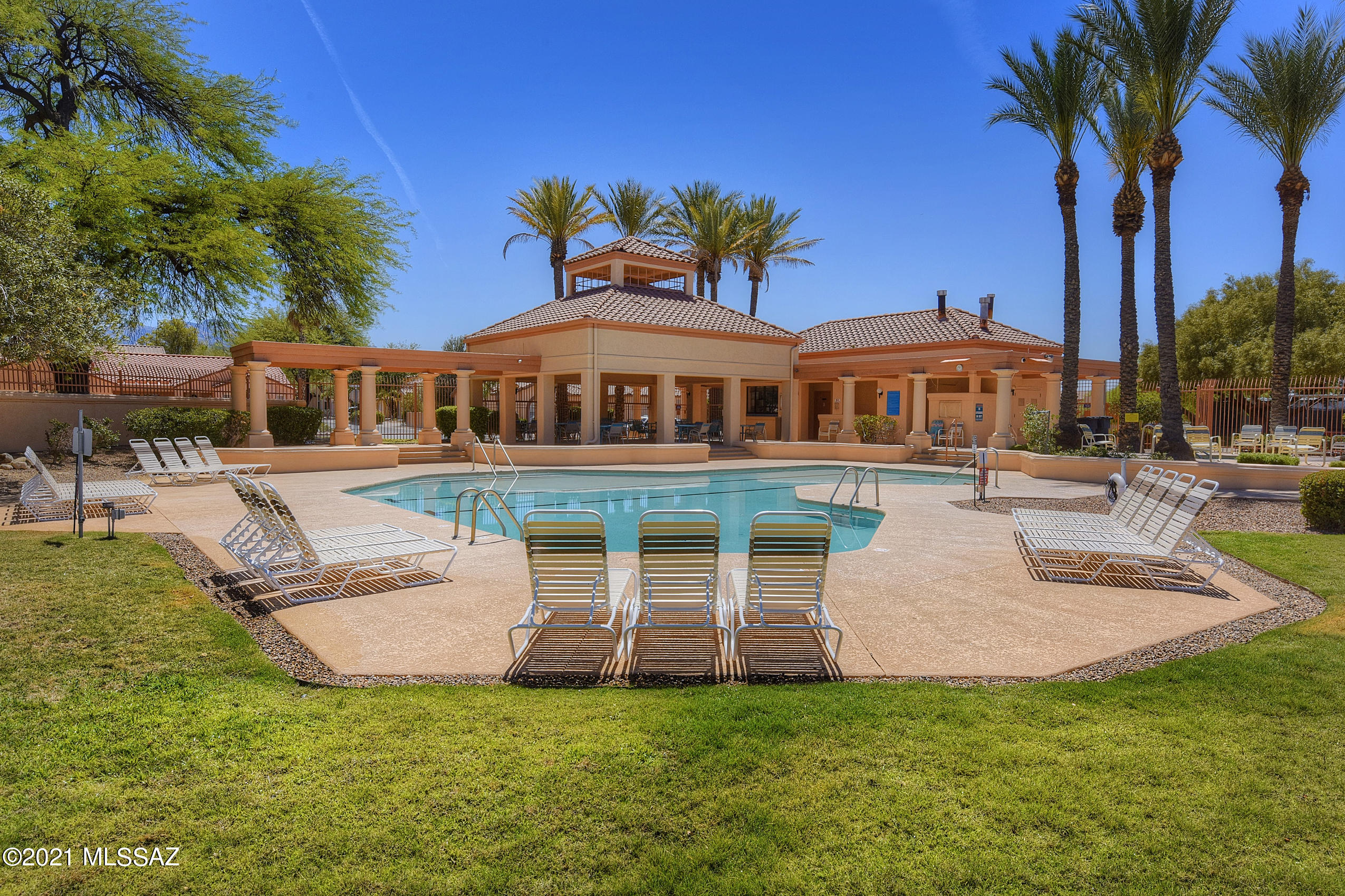 3014 W Sawmill Spring Trail