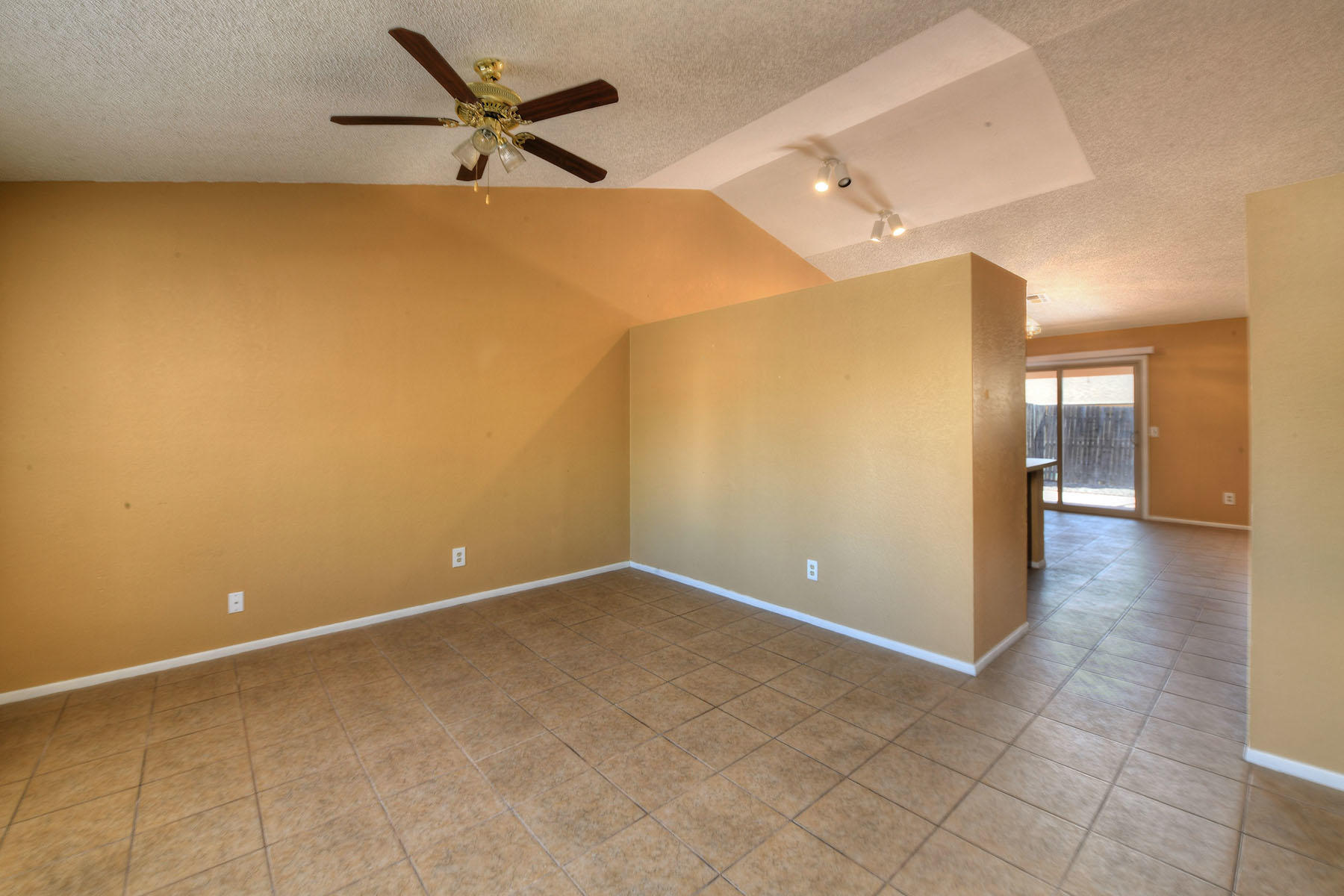 4830 S Lincoln Ridge Drive