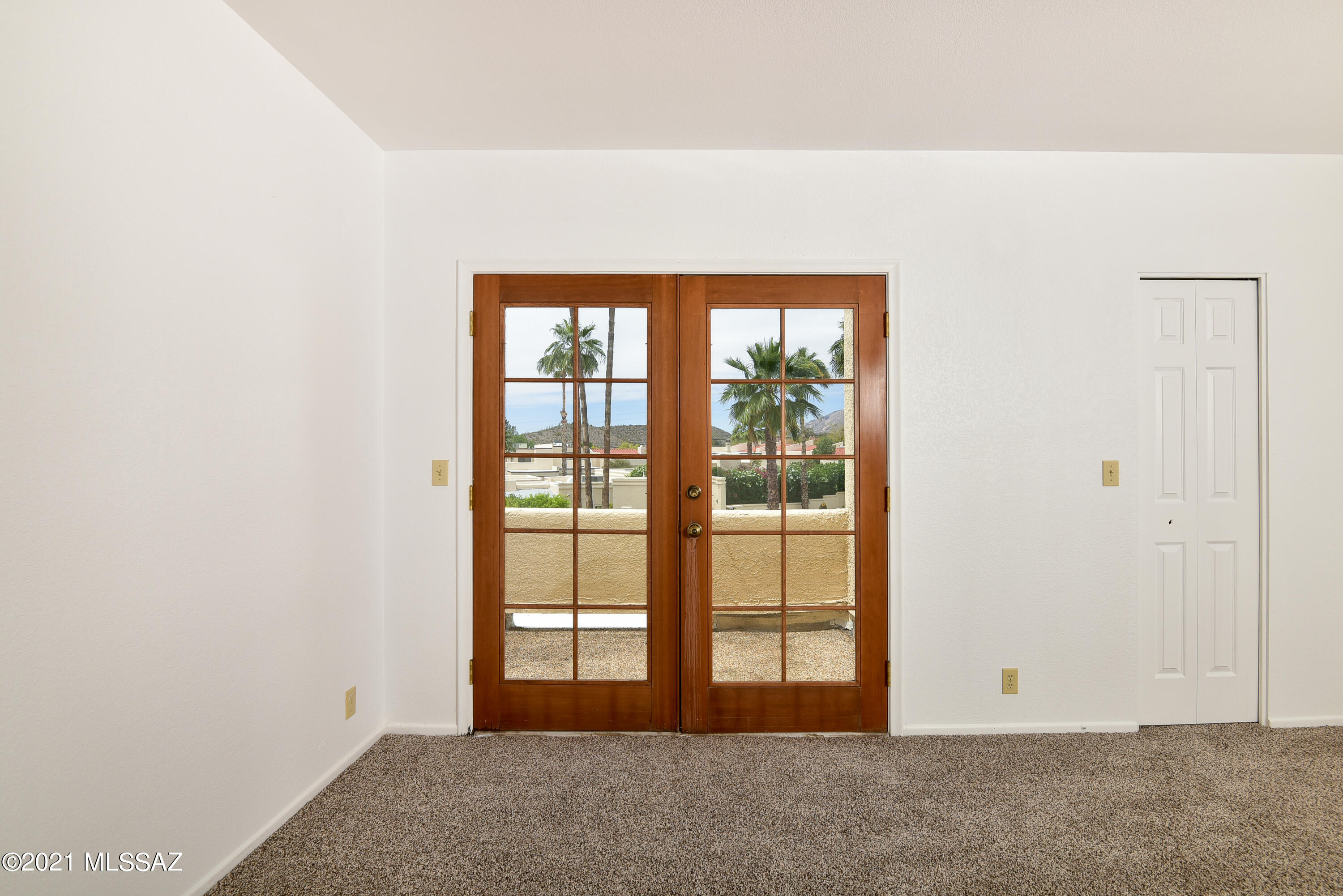 7924 E Sabino Sunrise Circle