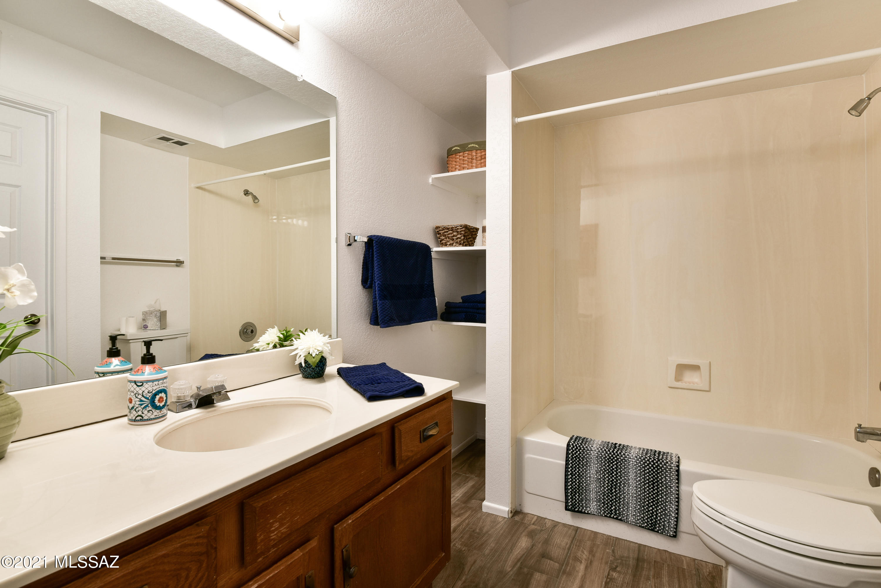 7924 E Sabino Sunrise Circle