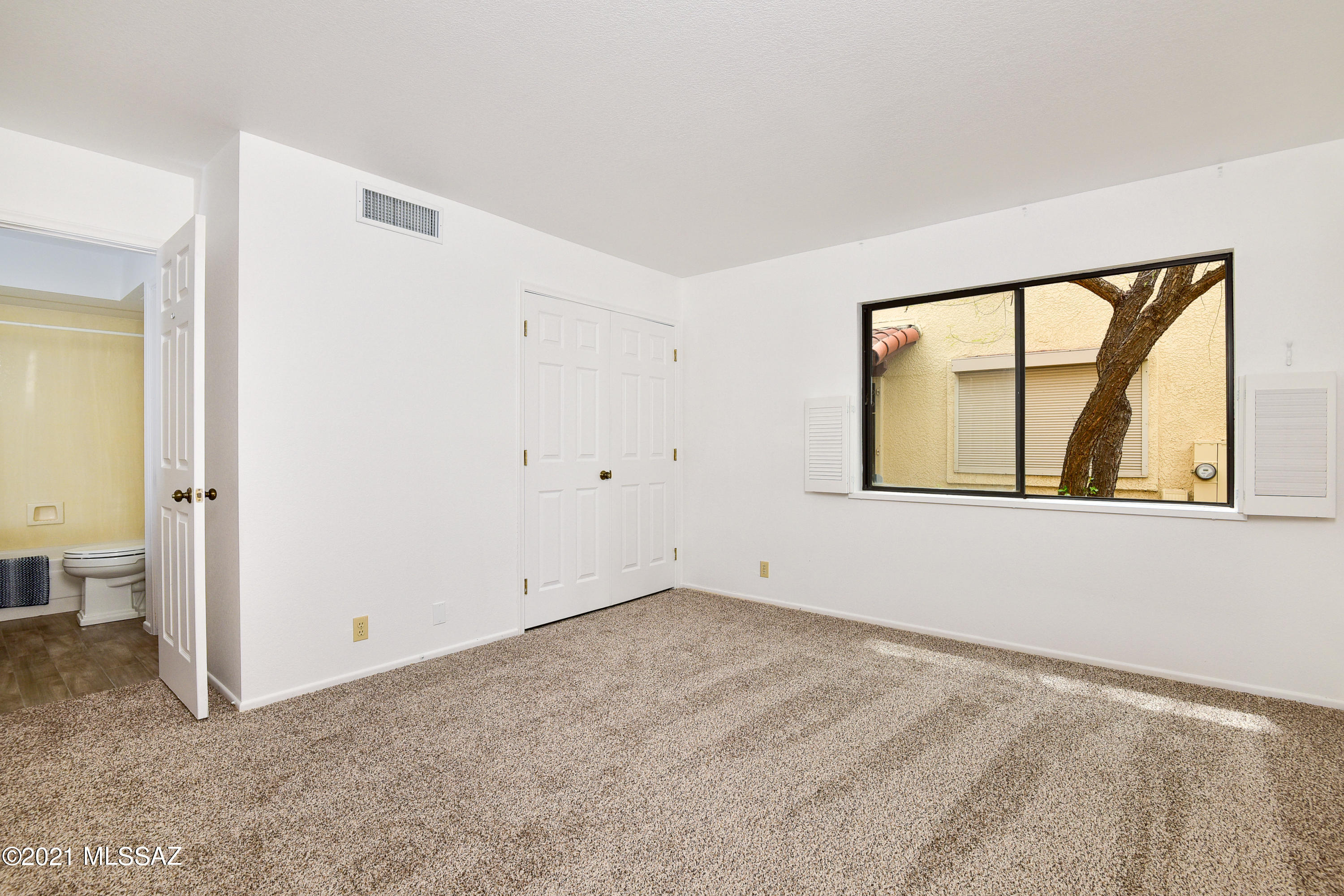 7924 E Sabino Sunrise Circle