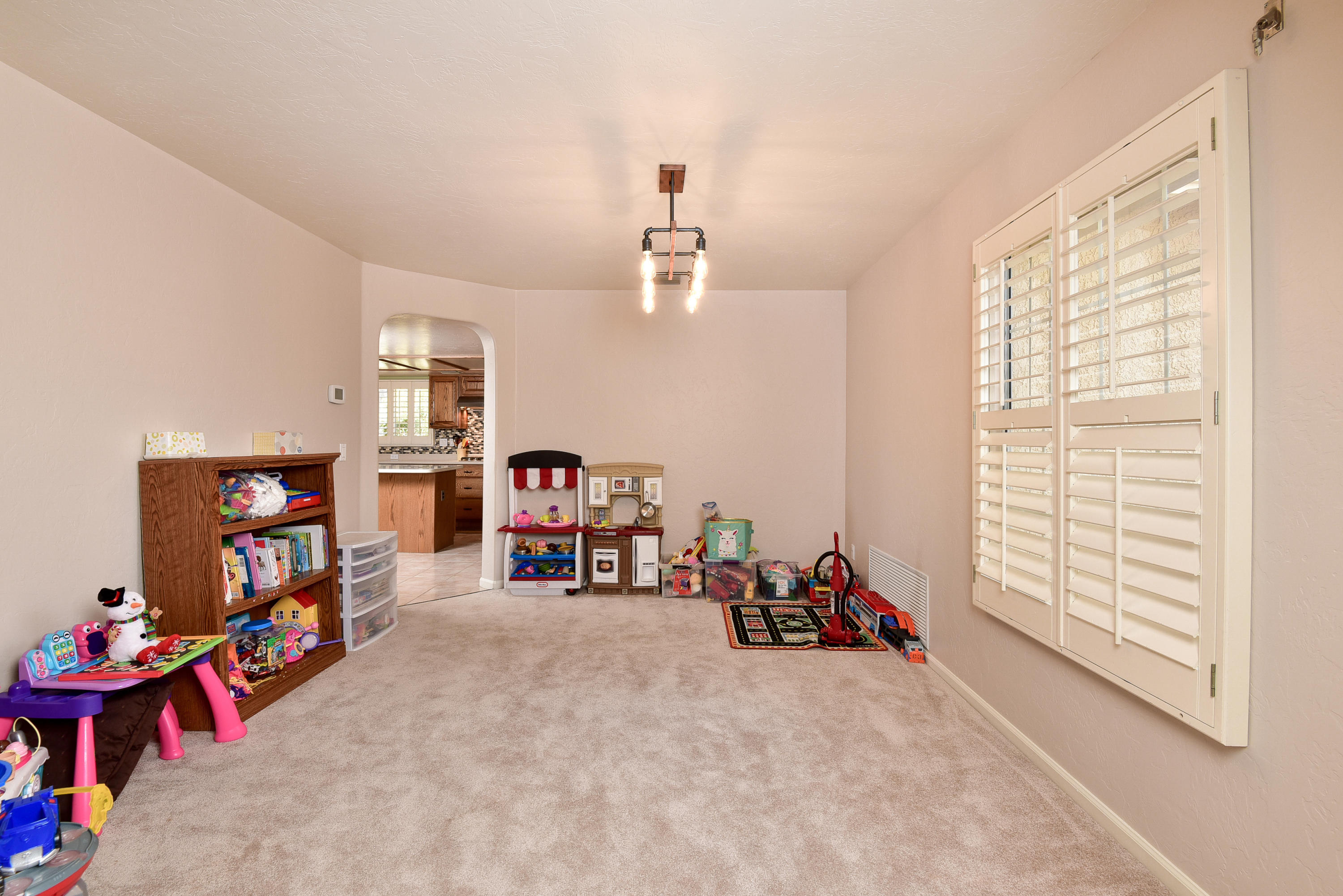 1973 W Desert Highlands Drive