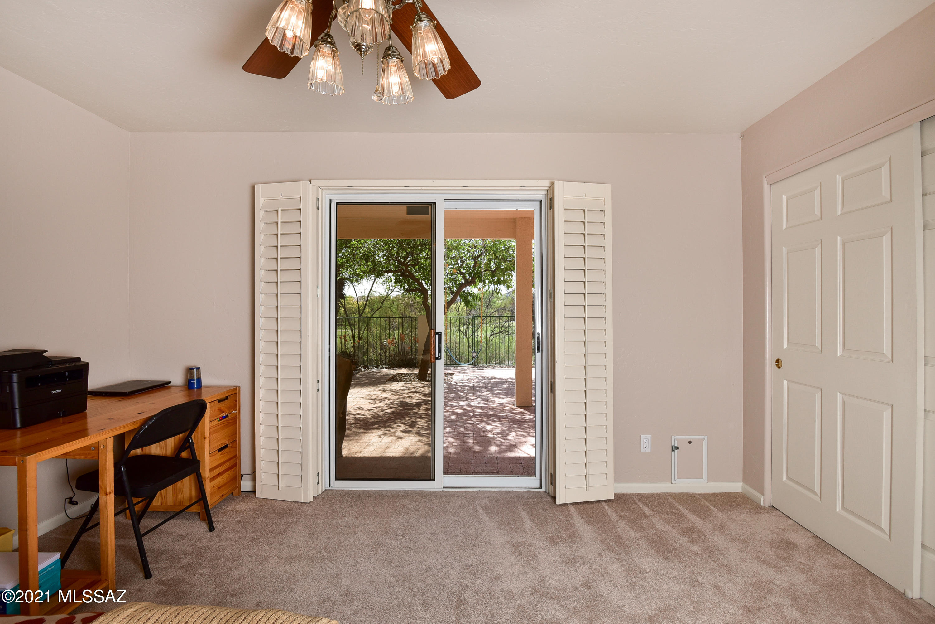 1973 W Desert Highlands Drive