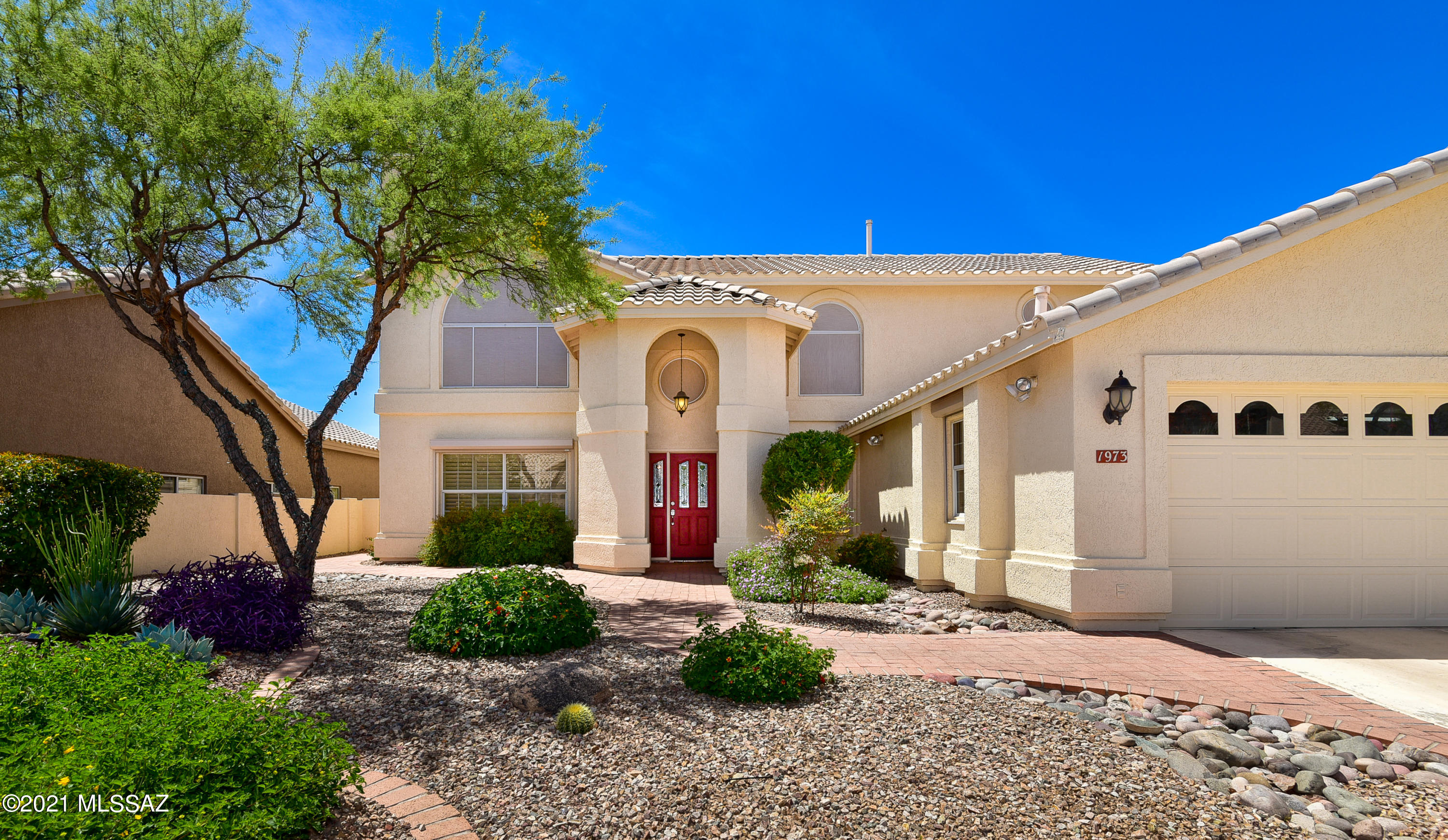 1973 W Desert Highlands Drive