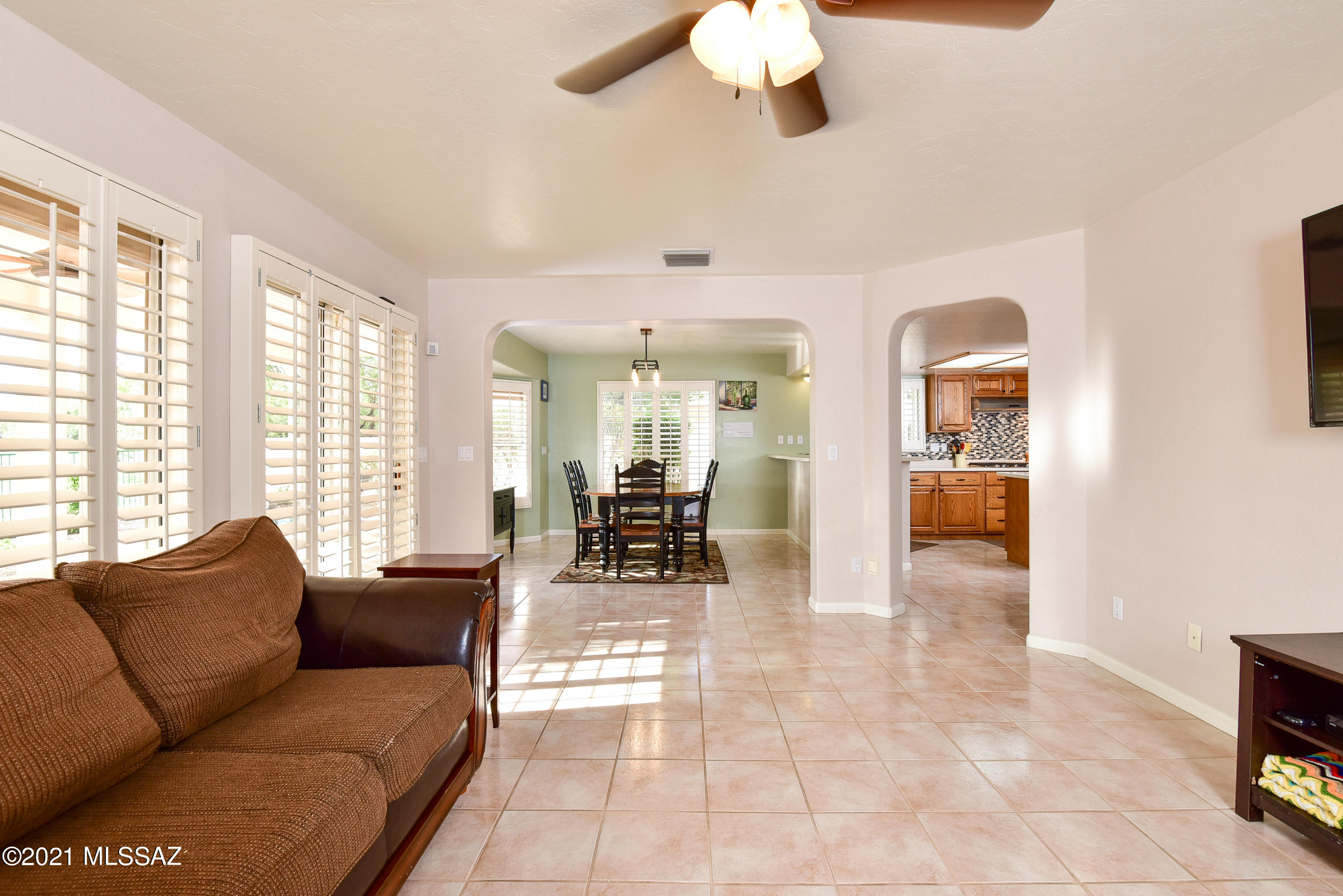 1973 W Desert Highlands Drive