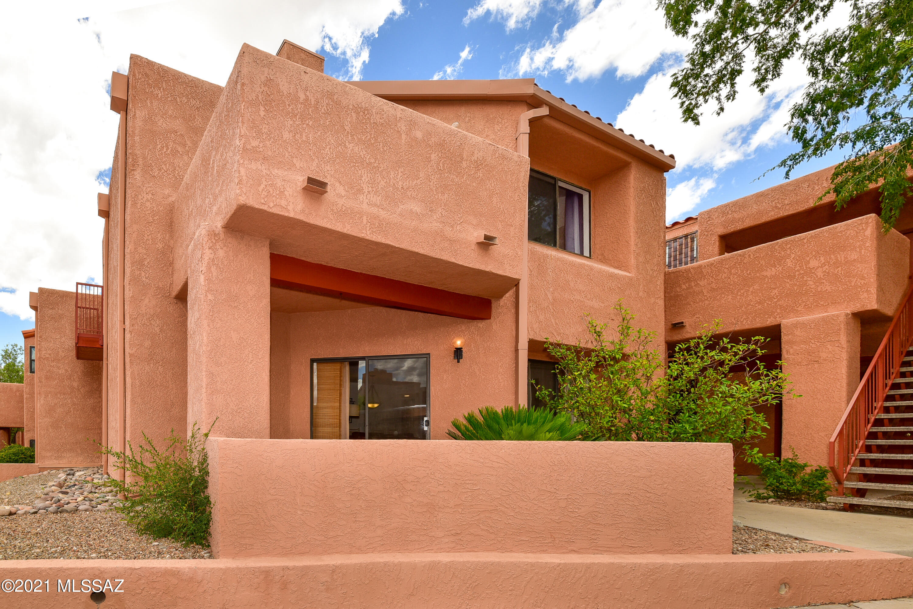 5051 N Sabino Canyon Rd Unit: 1106