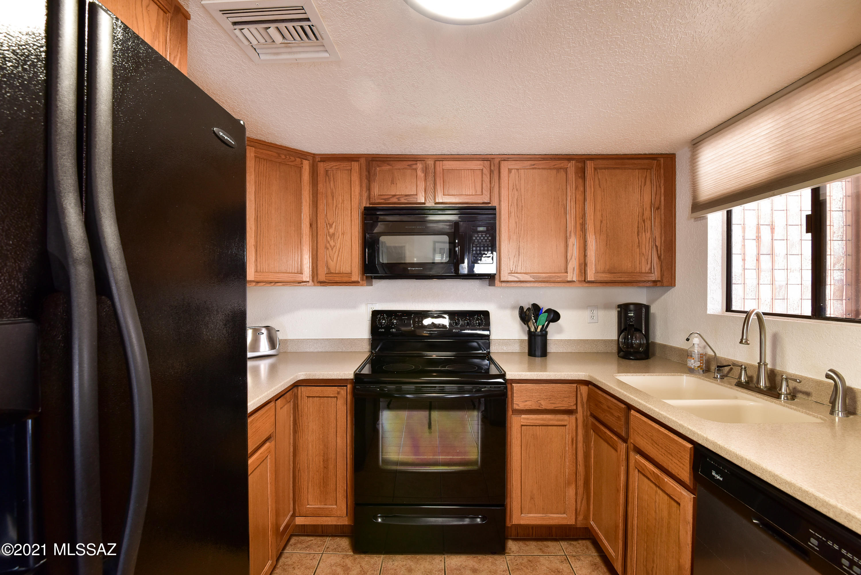 5051 N Sabino Canyon Rd Unit: 1106