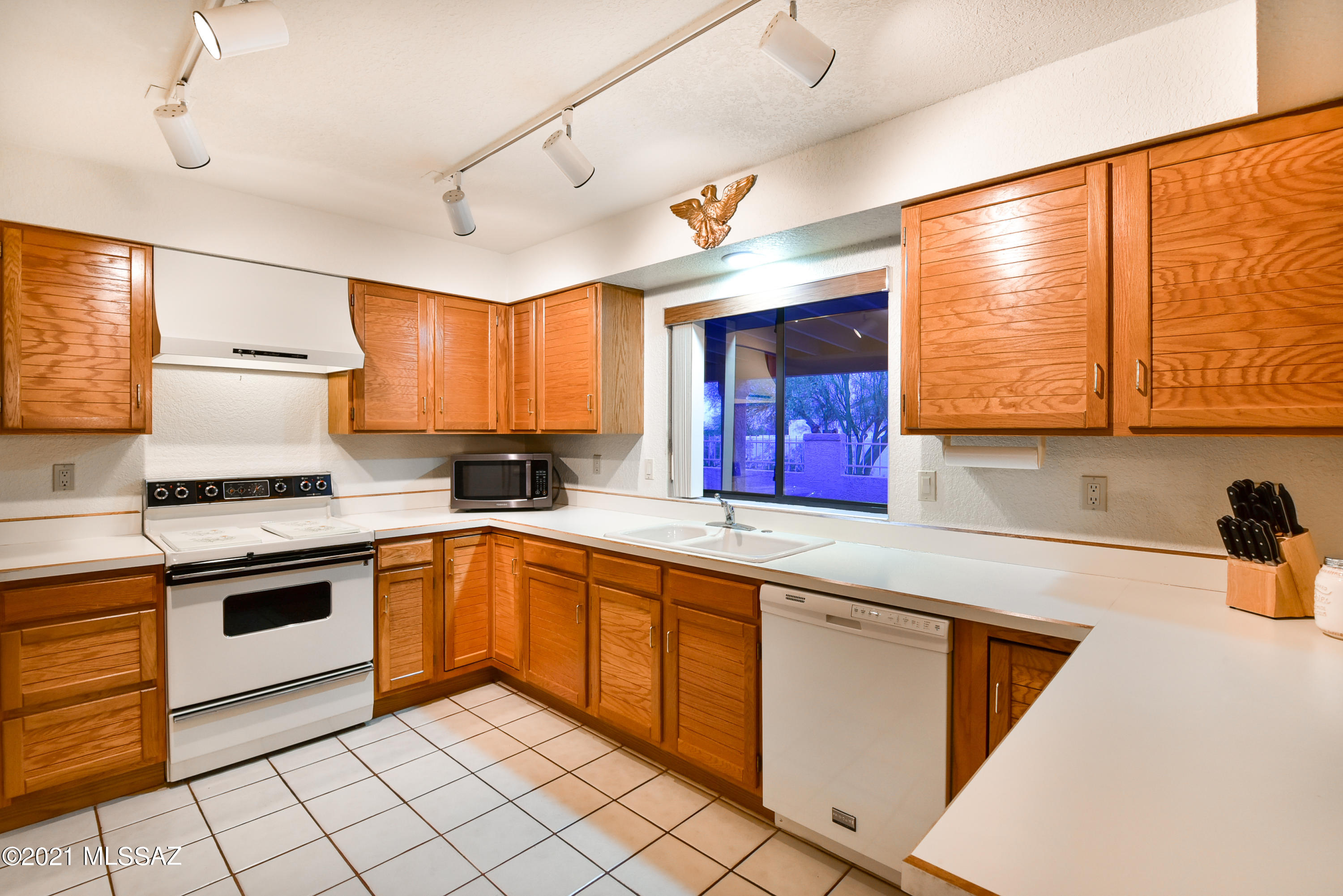 6801 E Fieldstone Lane