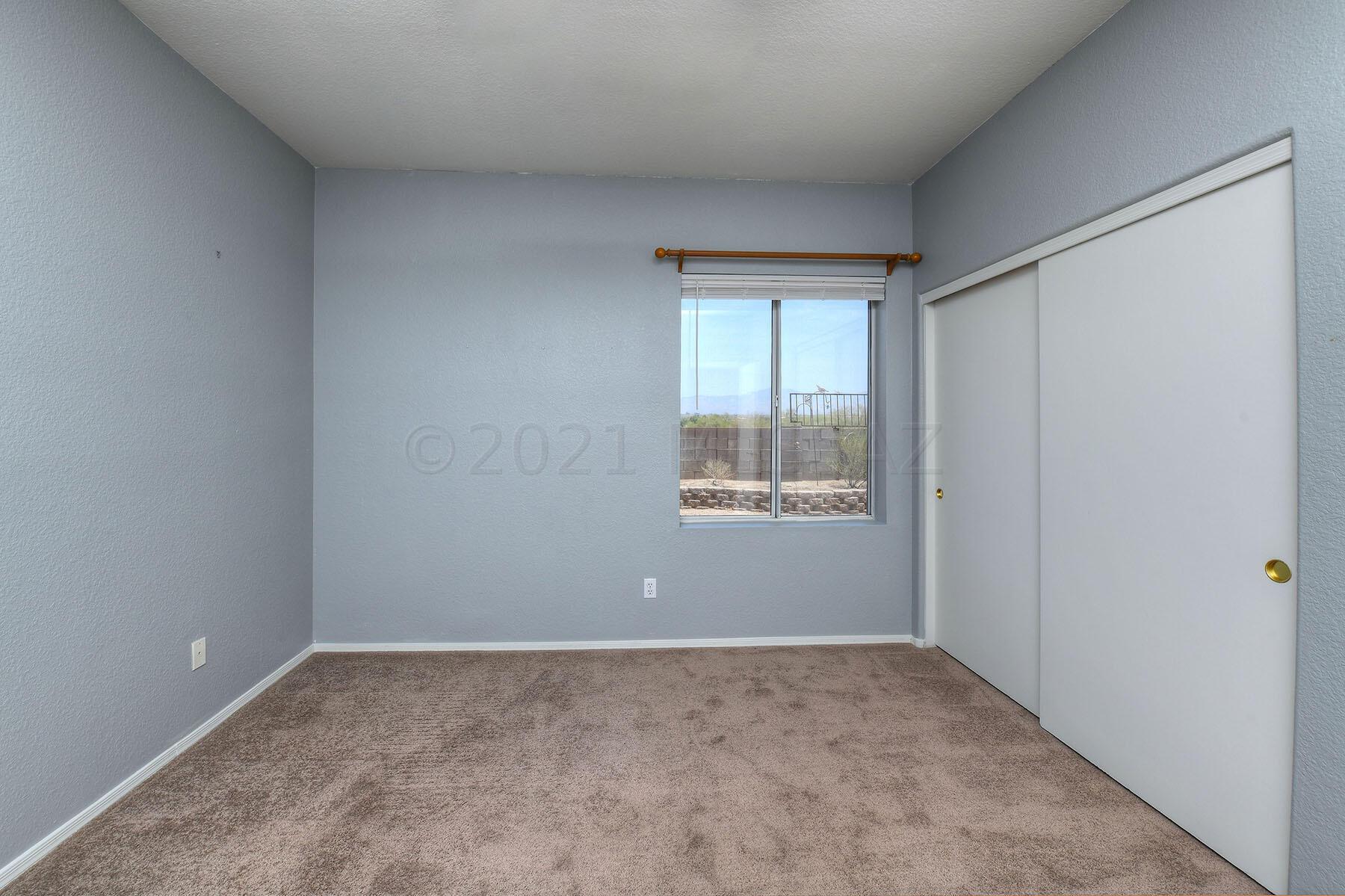 9066 N Lawndale Drive