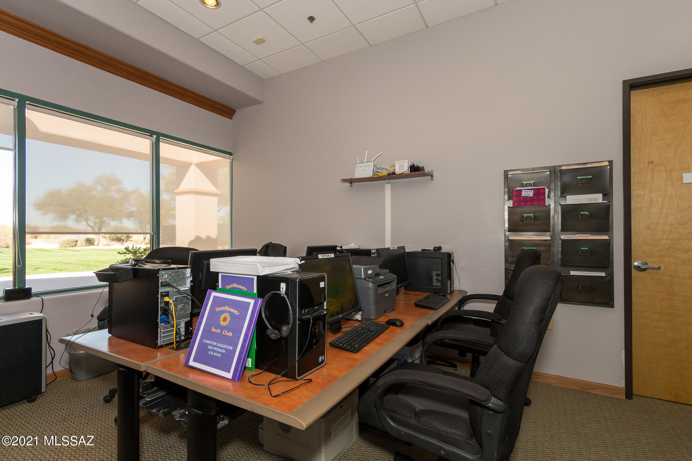 9489 N Twinkling Shadows Way Way