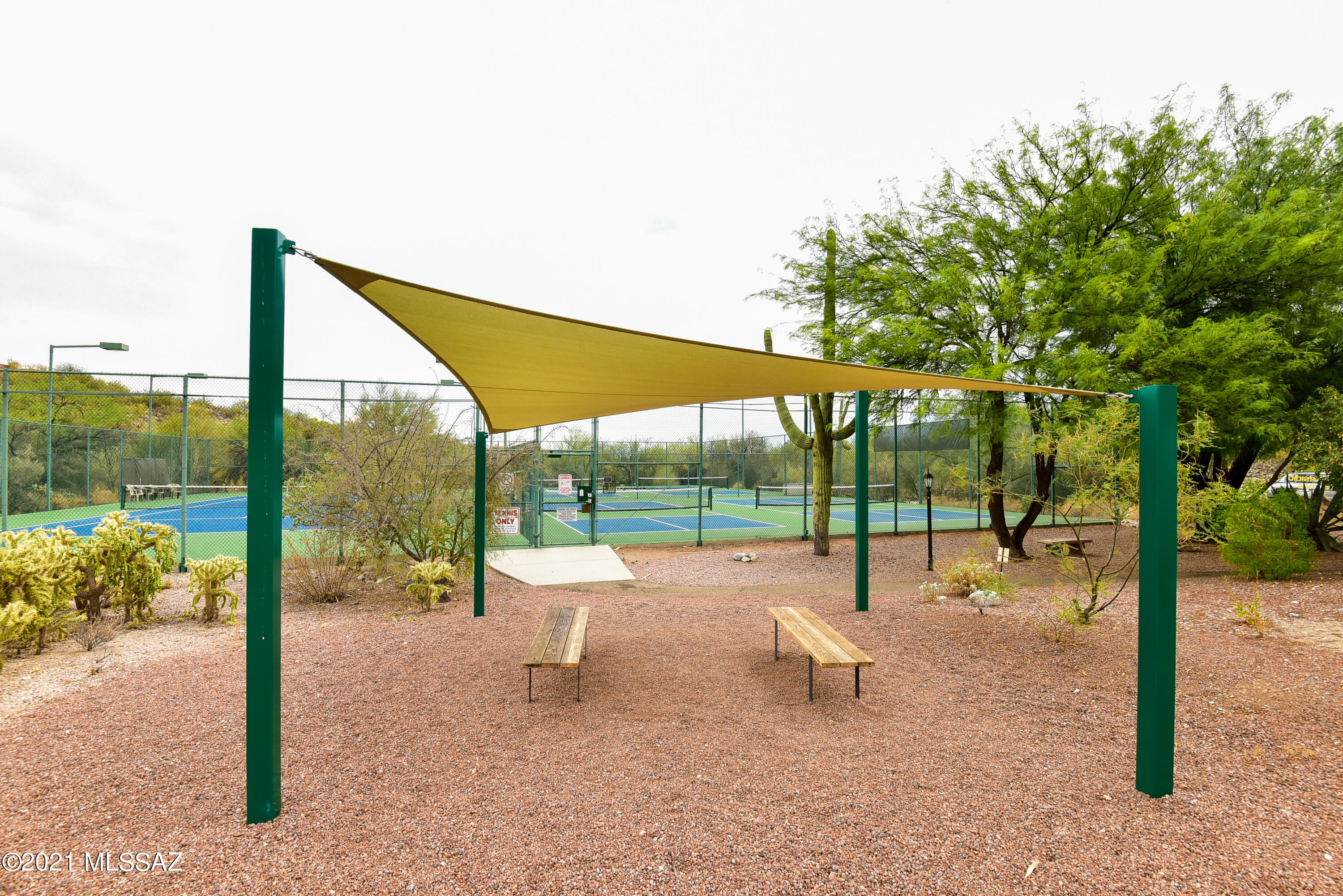 5012 N Placita Del Lazo