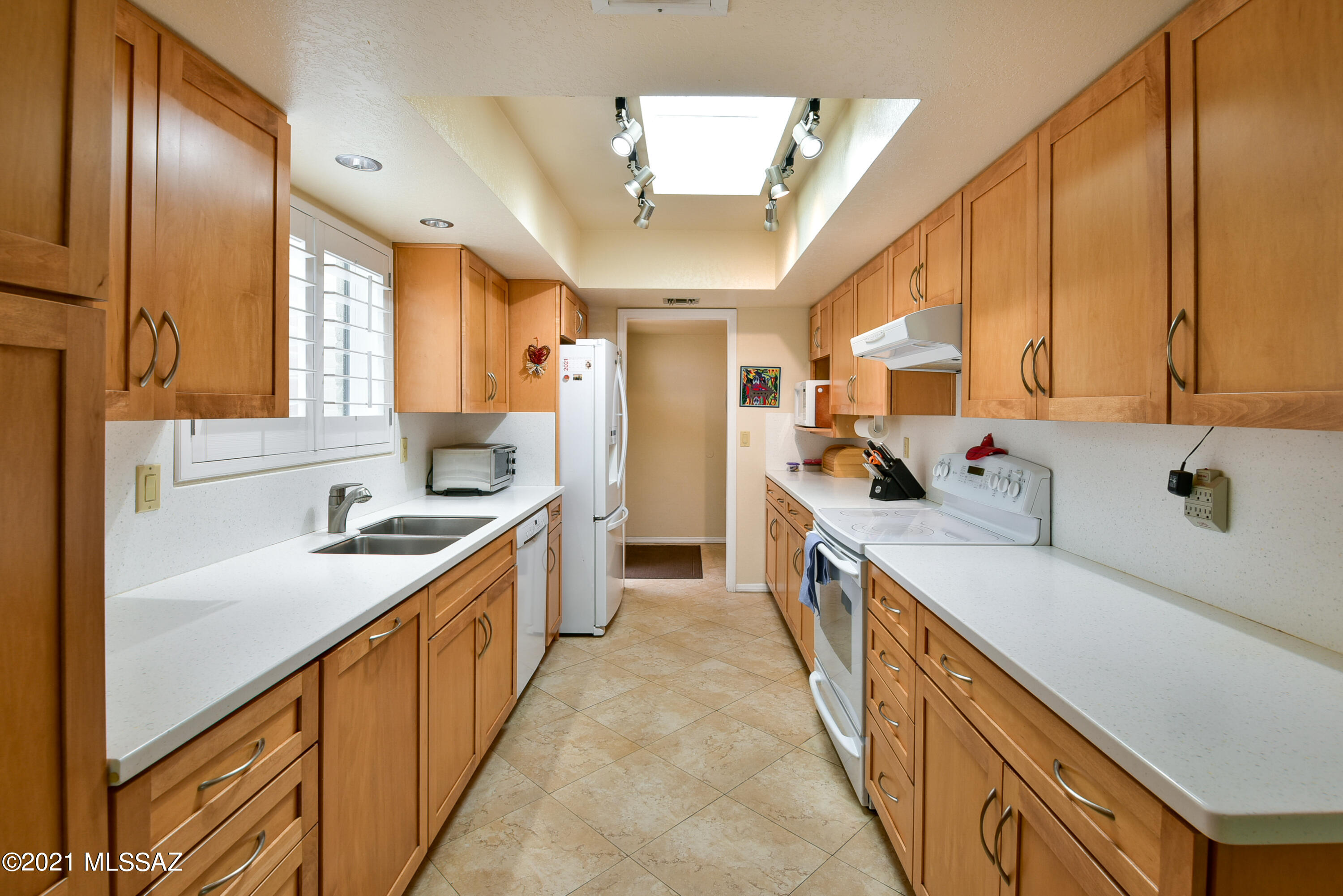 5012 N Placita Del Lazo