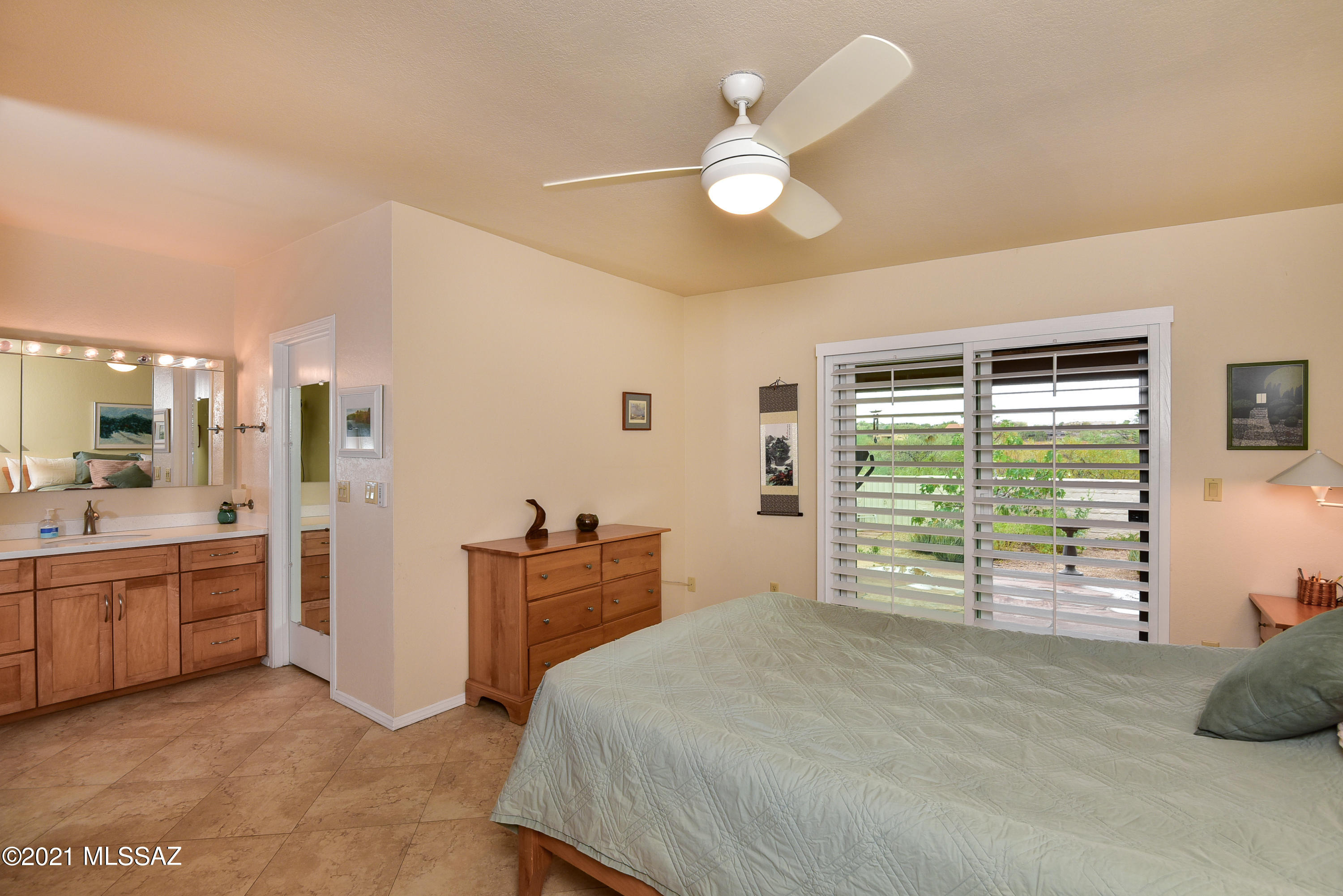 5012 N Placita Del Lazo