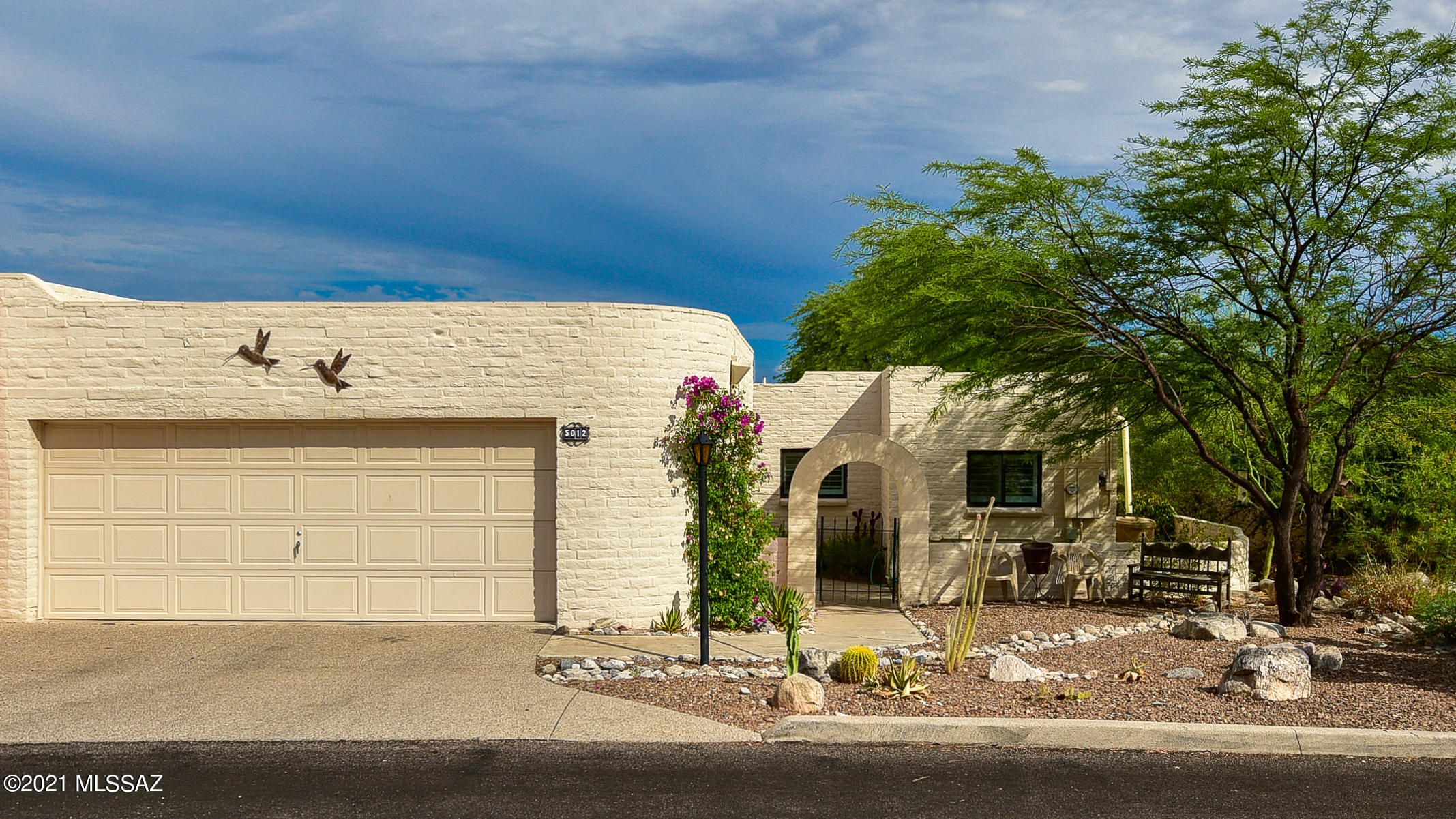 5012 N Placita Del Lazo