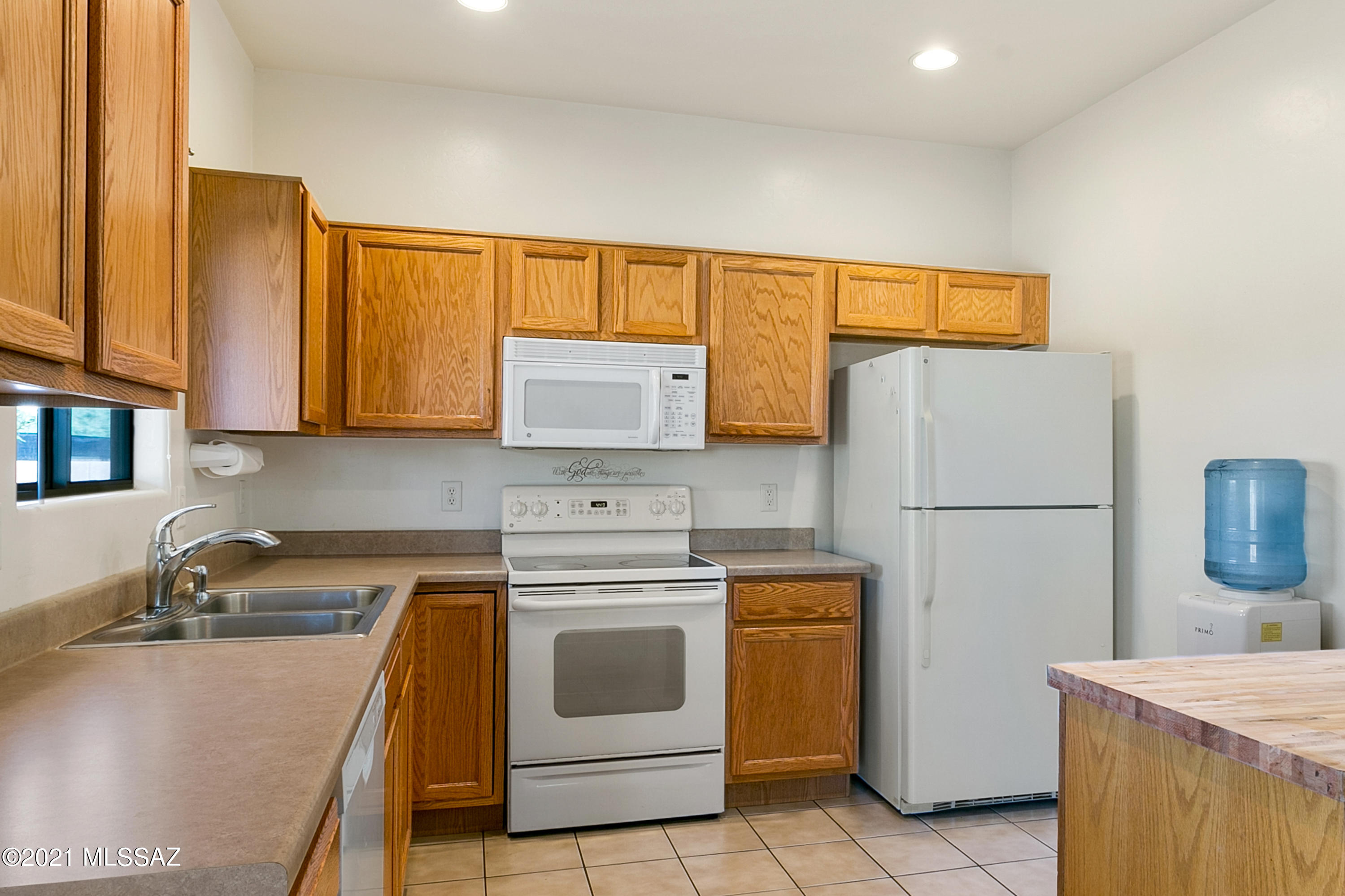 6683 S Placita Segovia