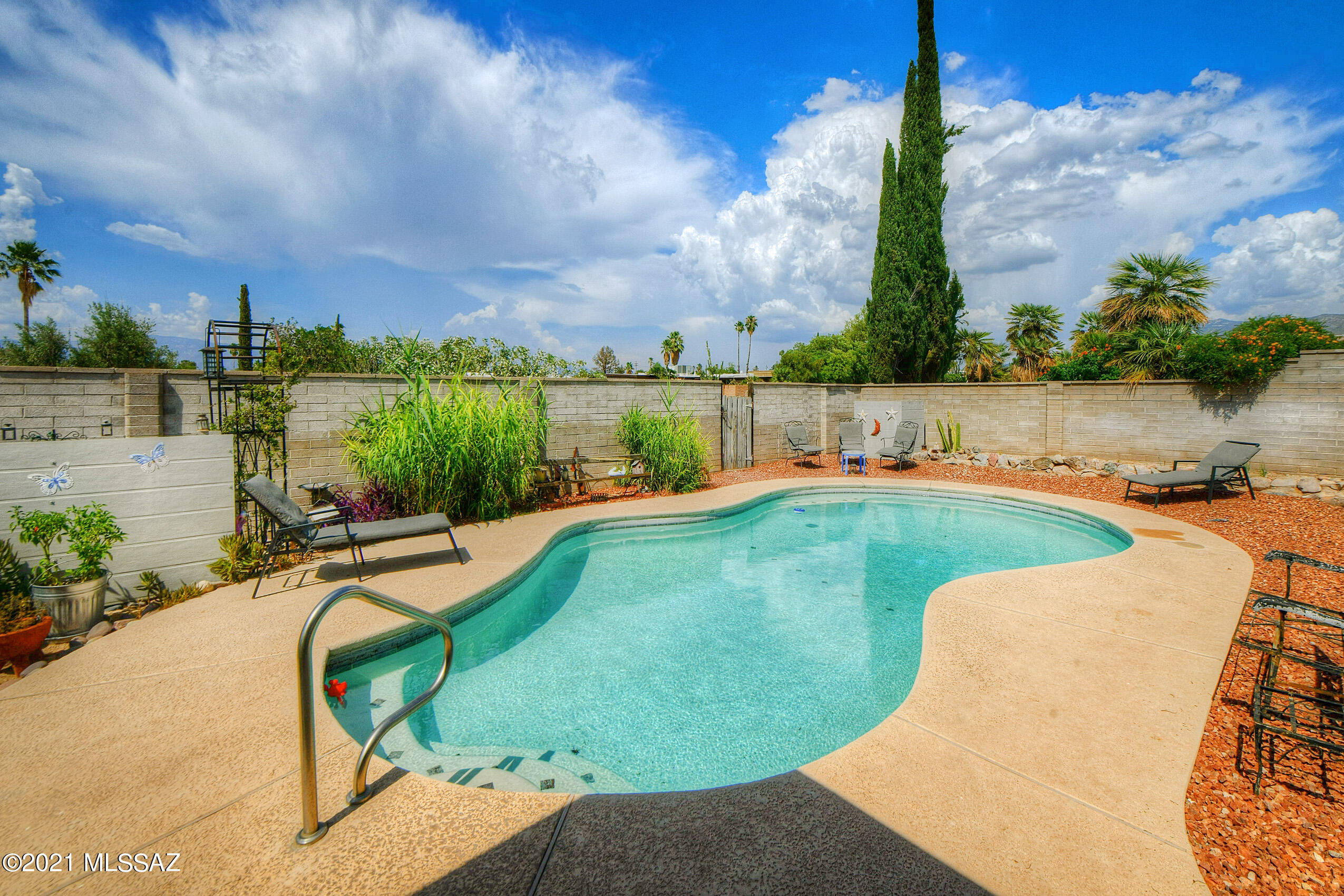 9771 E Sellarole Road